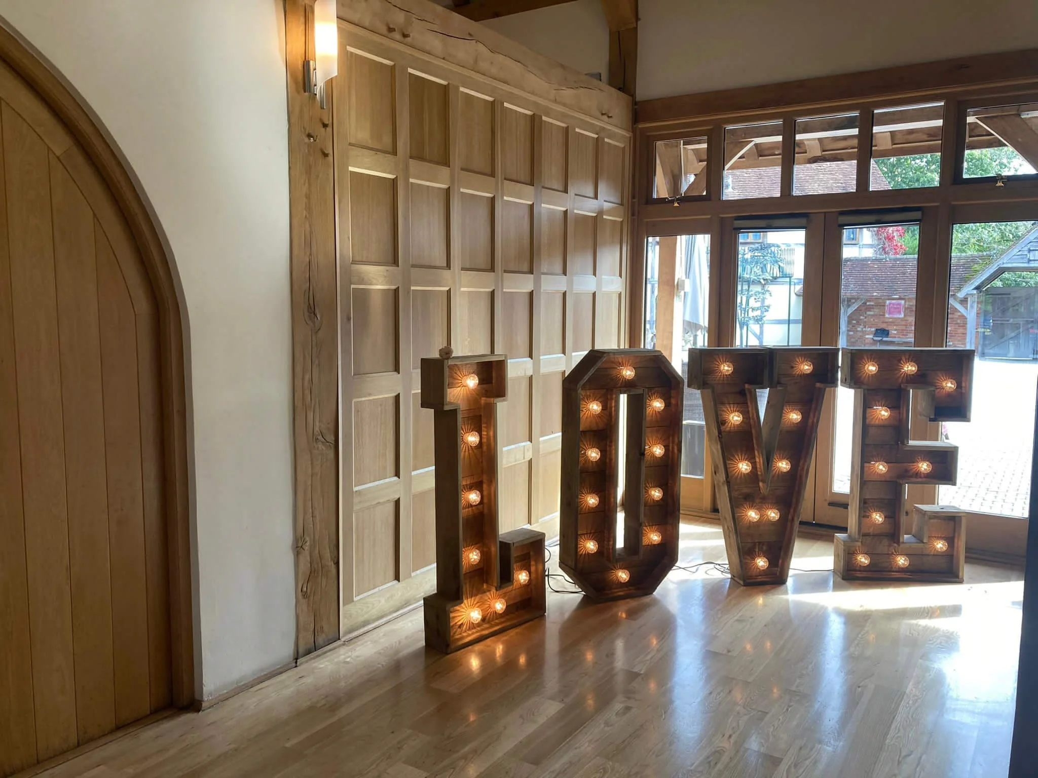 Giant Light Up RUSTIC LOVE — Default — H at Rivervale Barn