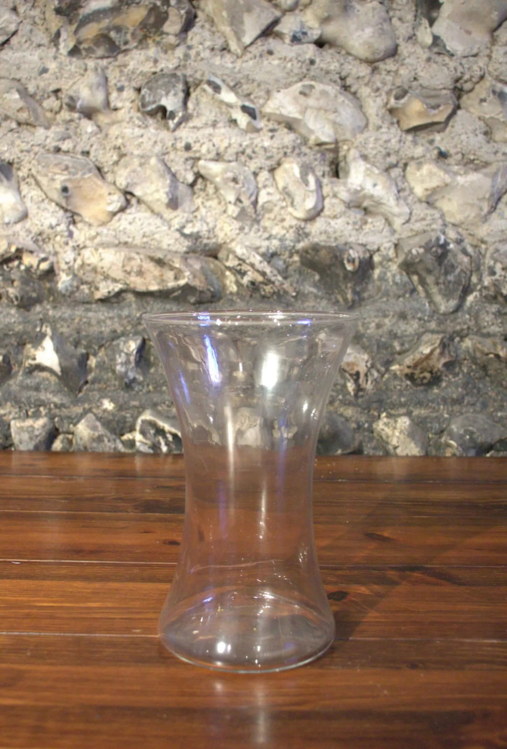 Bouquet Vase - Gold, available to hire for your wedding or event