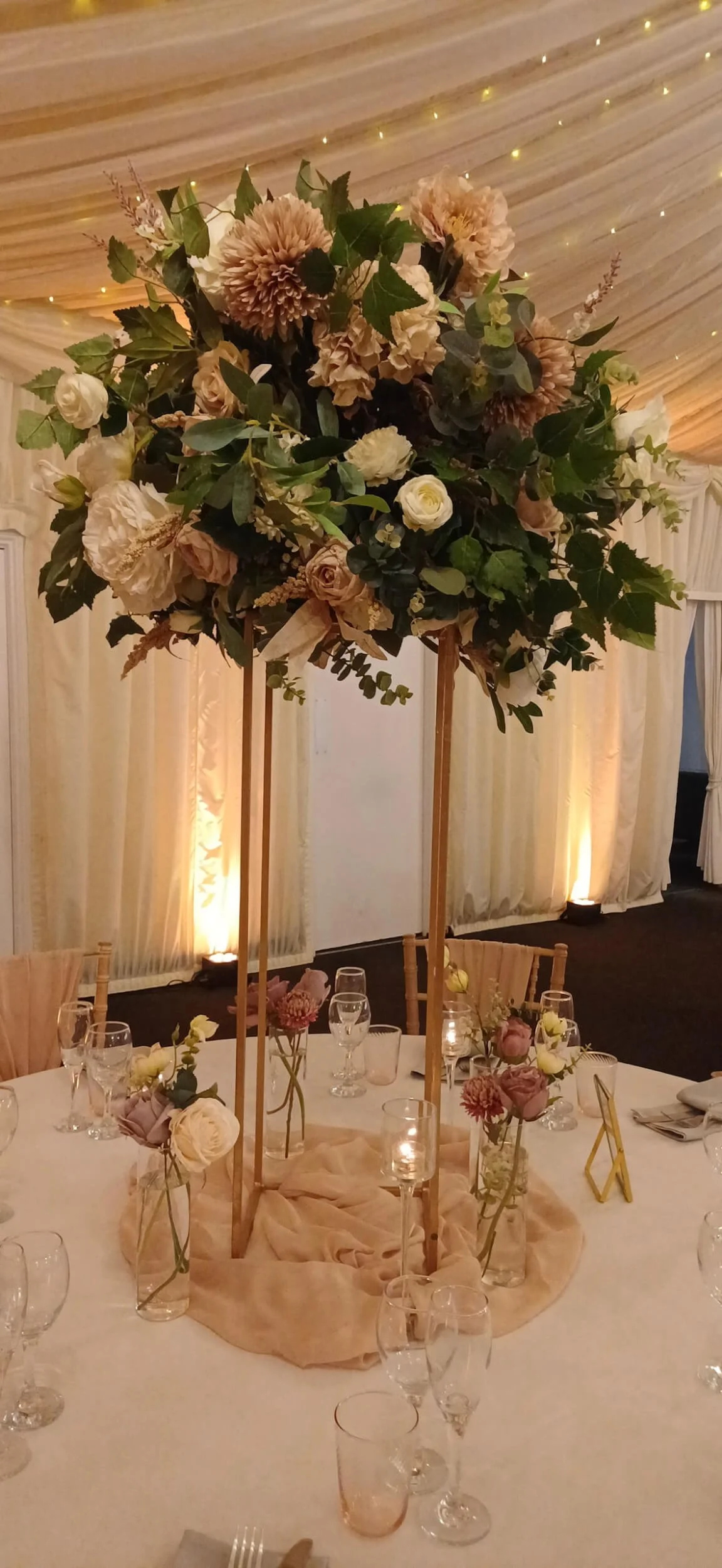 Pedestal Stand - Various Styles