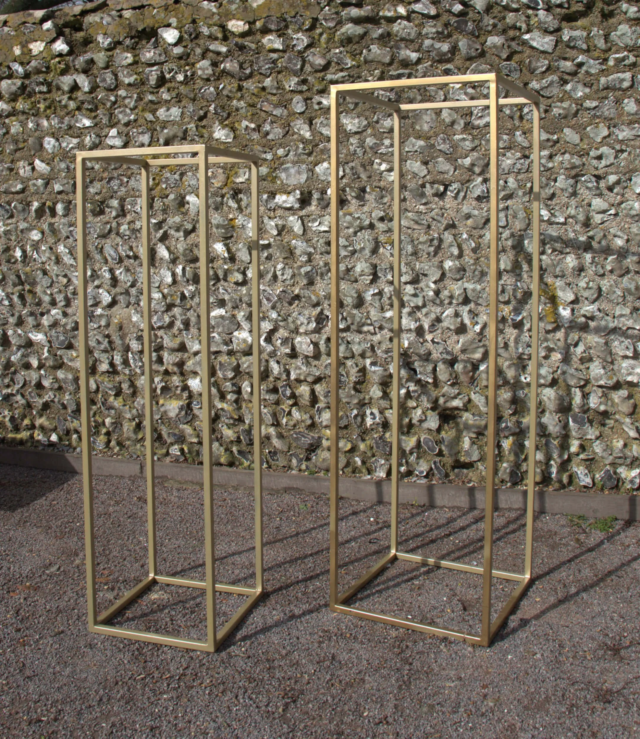 Pedestal Stand - Gold Large 1.6m