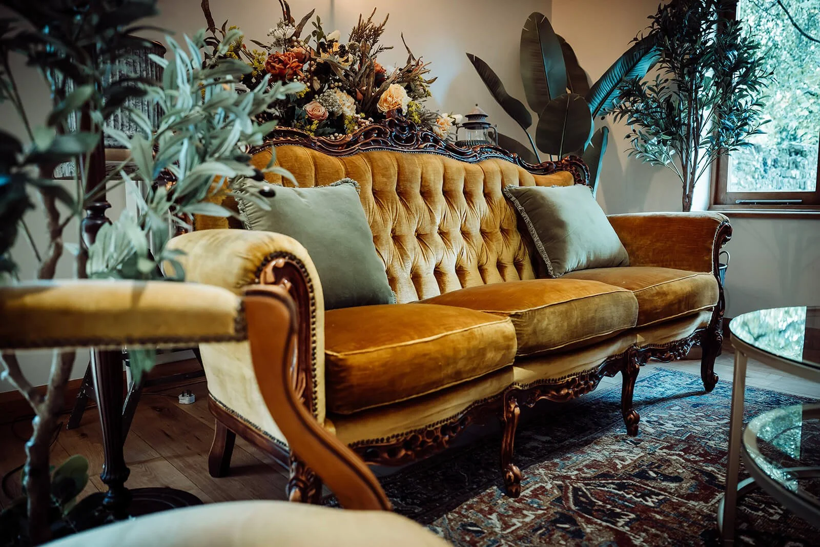 Heritage Collection - Gilded (Antique Gold) - Lounge Furniture Setup