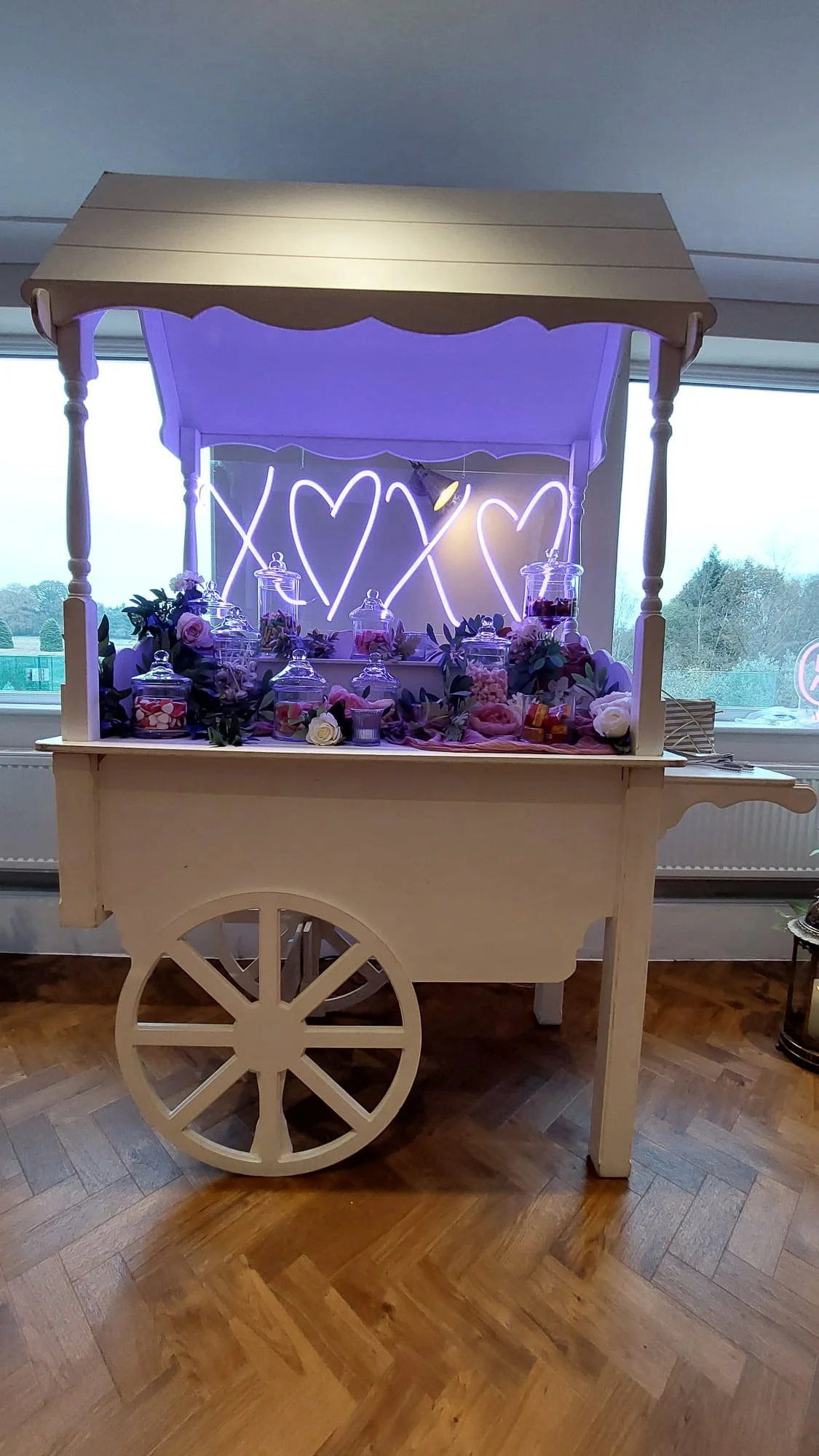 Sweet cart hire candy cart sussex surrey hampshire (4).jpg