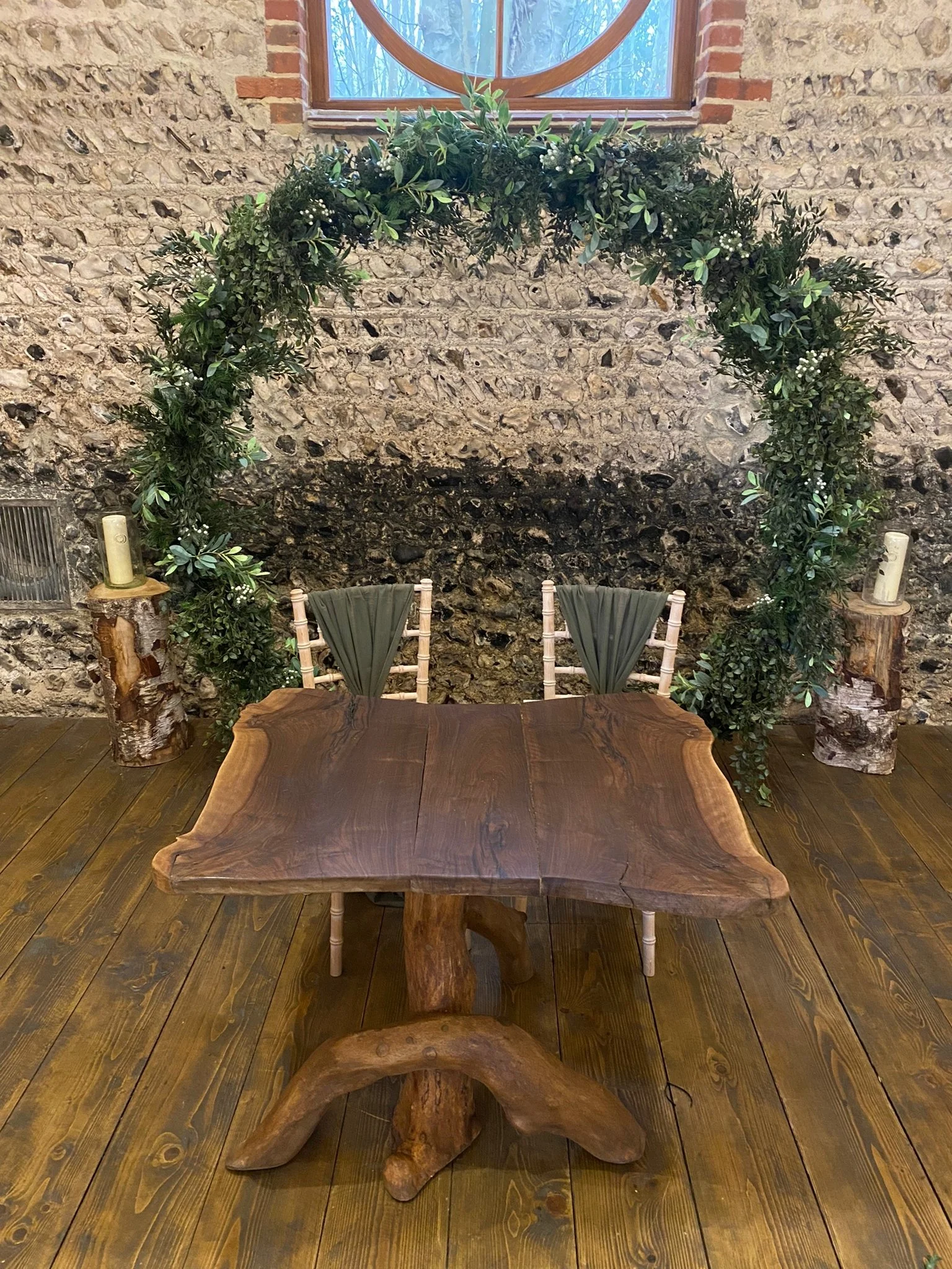 moongate round ceremony backdrop wedding sussex surrey kent floral arch