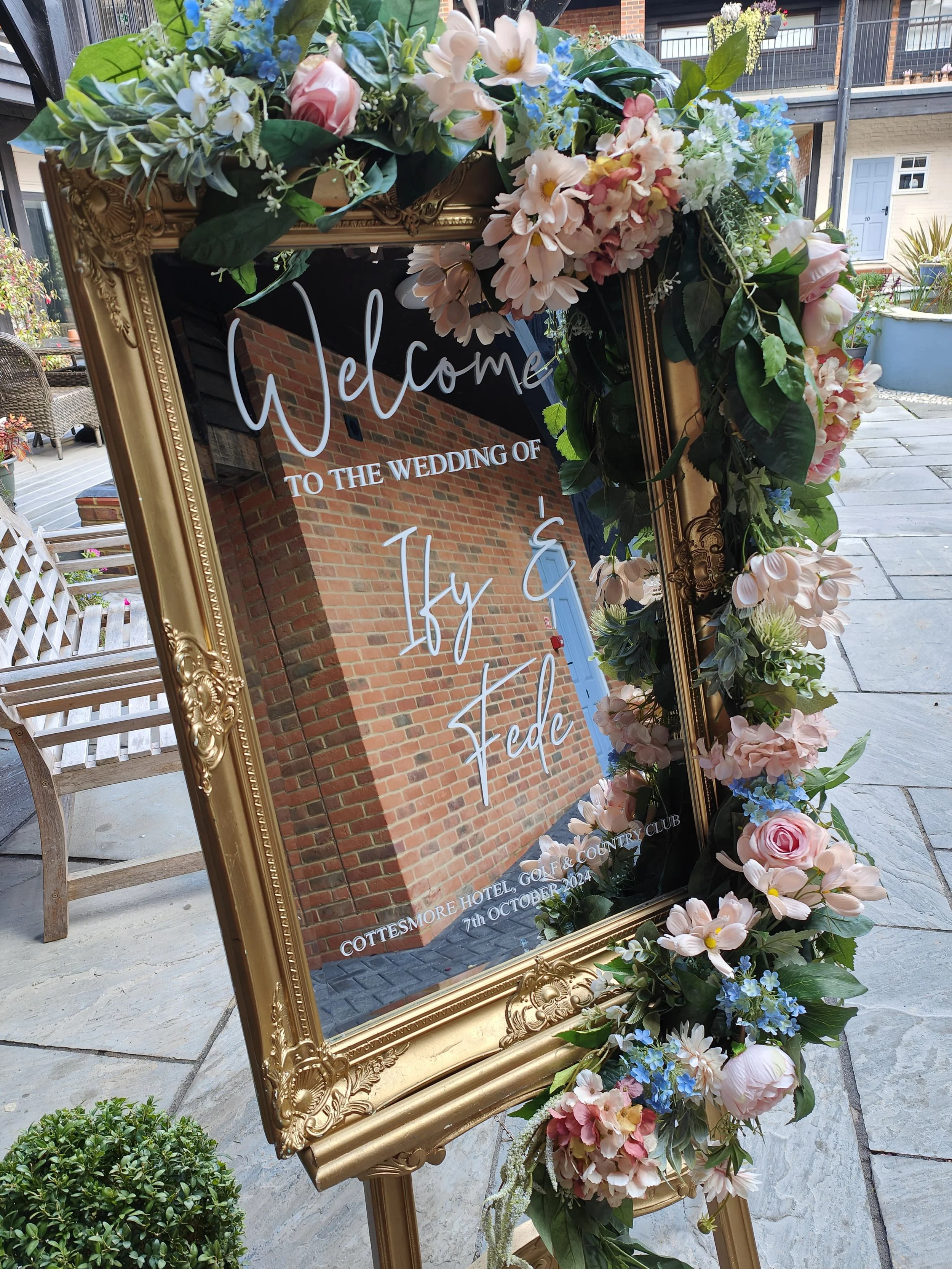 Personalised_welcome_mirror_sign_wedding_event_sussex (3).jpg