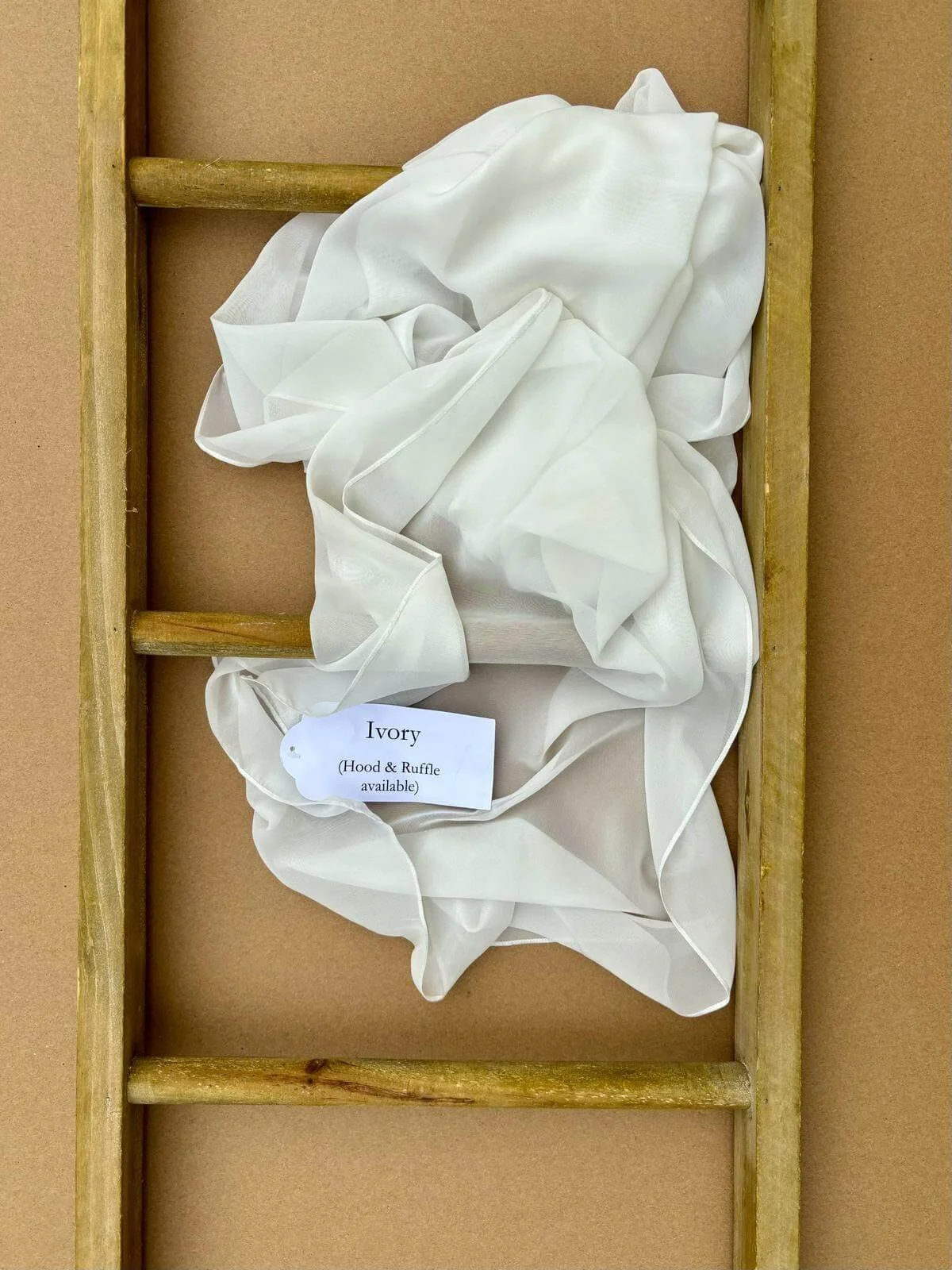 Ivory_chiffon_sash.jpg