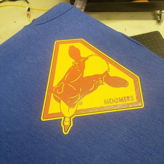 Do you have an out there concept that you want to see brought to life?

Leave it to the robots to take your rough sketches and ideas, turn them into designs, and print them beautifully onto a t-shirt, like we did for the world famous
@moomersicecream