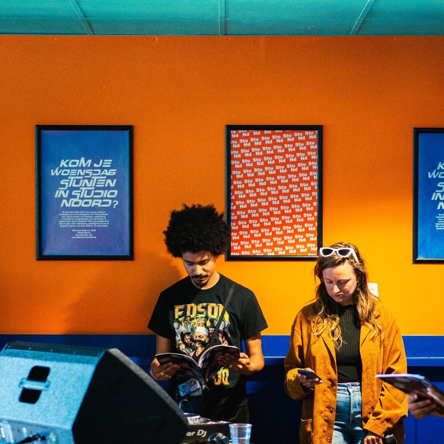Kom jij woensdag StuNten 🗯️? Studio Noord is de nieuwe creatieve werkplaats en ontmoetingsplek van Tilburg Noord. Elke woensdagavond zijn we open voor ontmoeting, gezelligheid en om in gesprek te gaan over jouw idee&euml;n. Loop dus gezellig even bi
