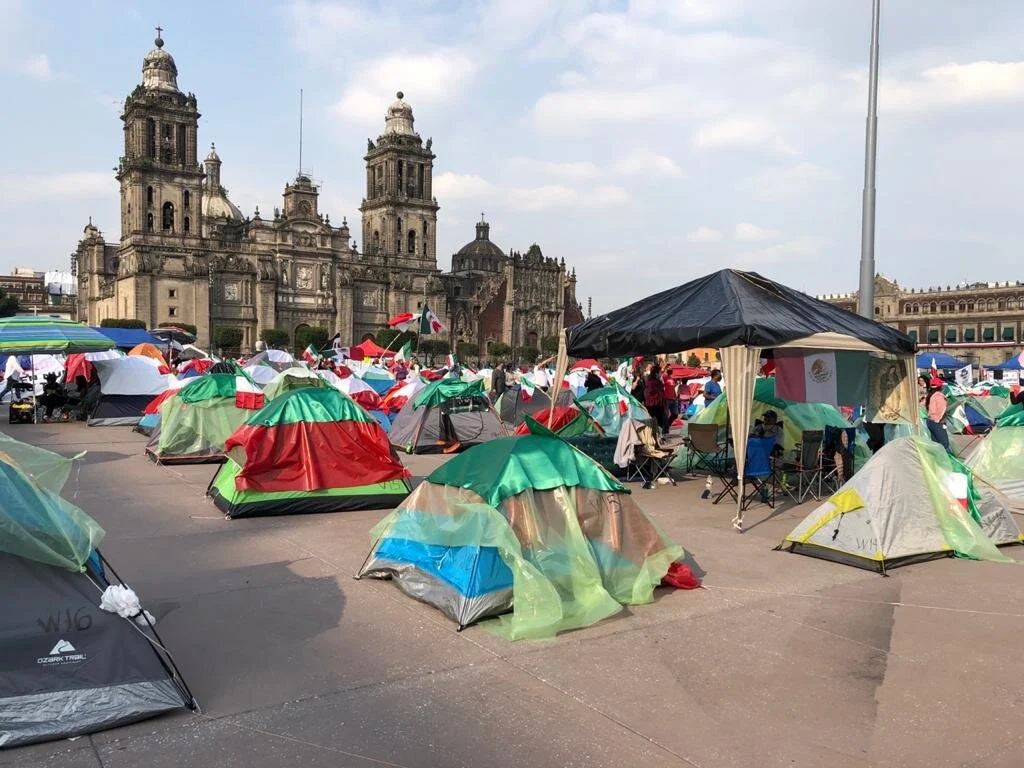 LA INDISPENSABLE DEFINICIÓN DE FRENA: ¡URGE!