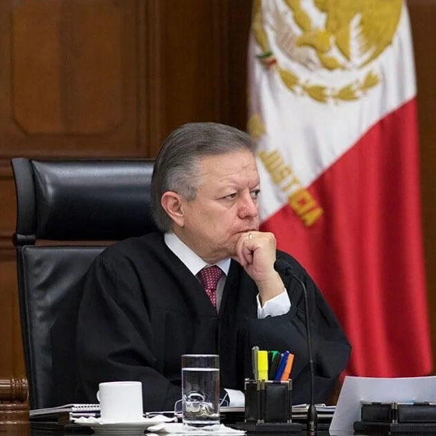 ARTURO ZALDÍVAR. TRANSFORMADOR INTELIGENTE Y SAGAZ