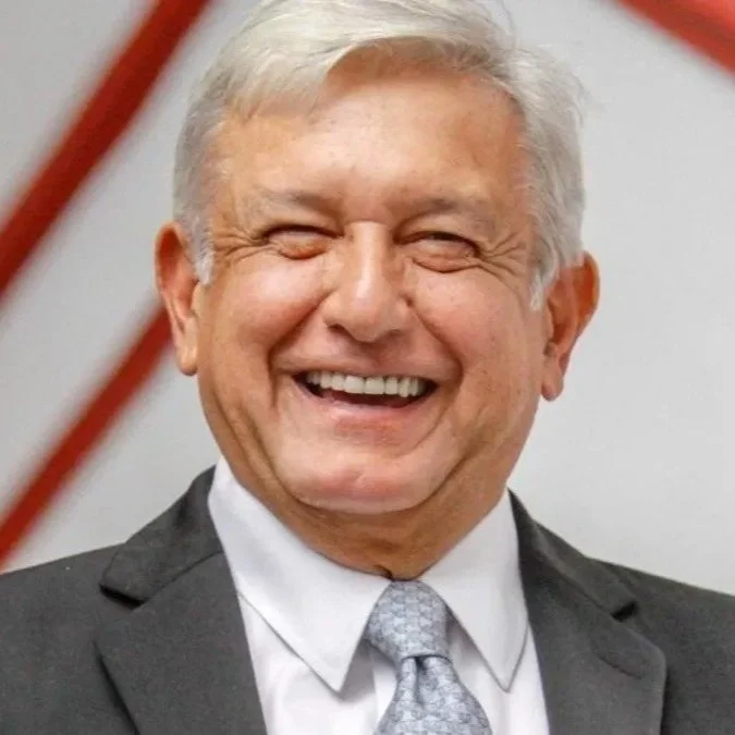 LA MEJOR ARMA DE AMLO: LA LUZ DE GAS