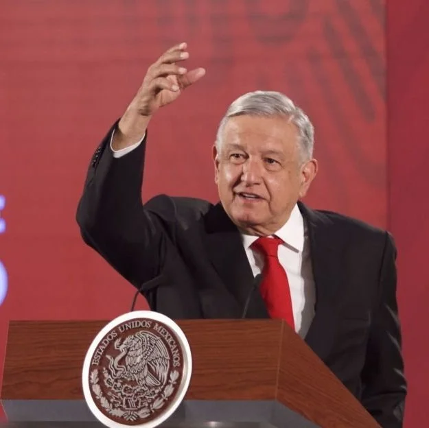 LA LOCURA DEL PRESIDENTE