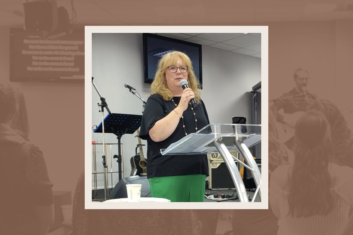 Pursuing the Presence of God - Joyce Gjoni