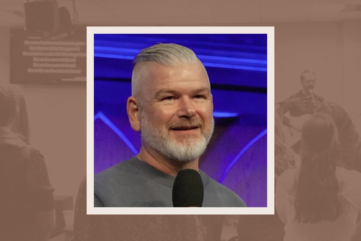 Fragrant People - Brian Heasley