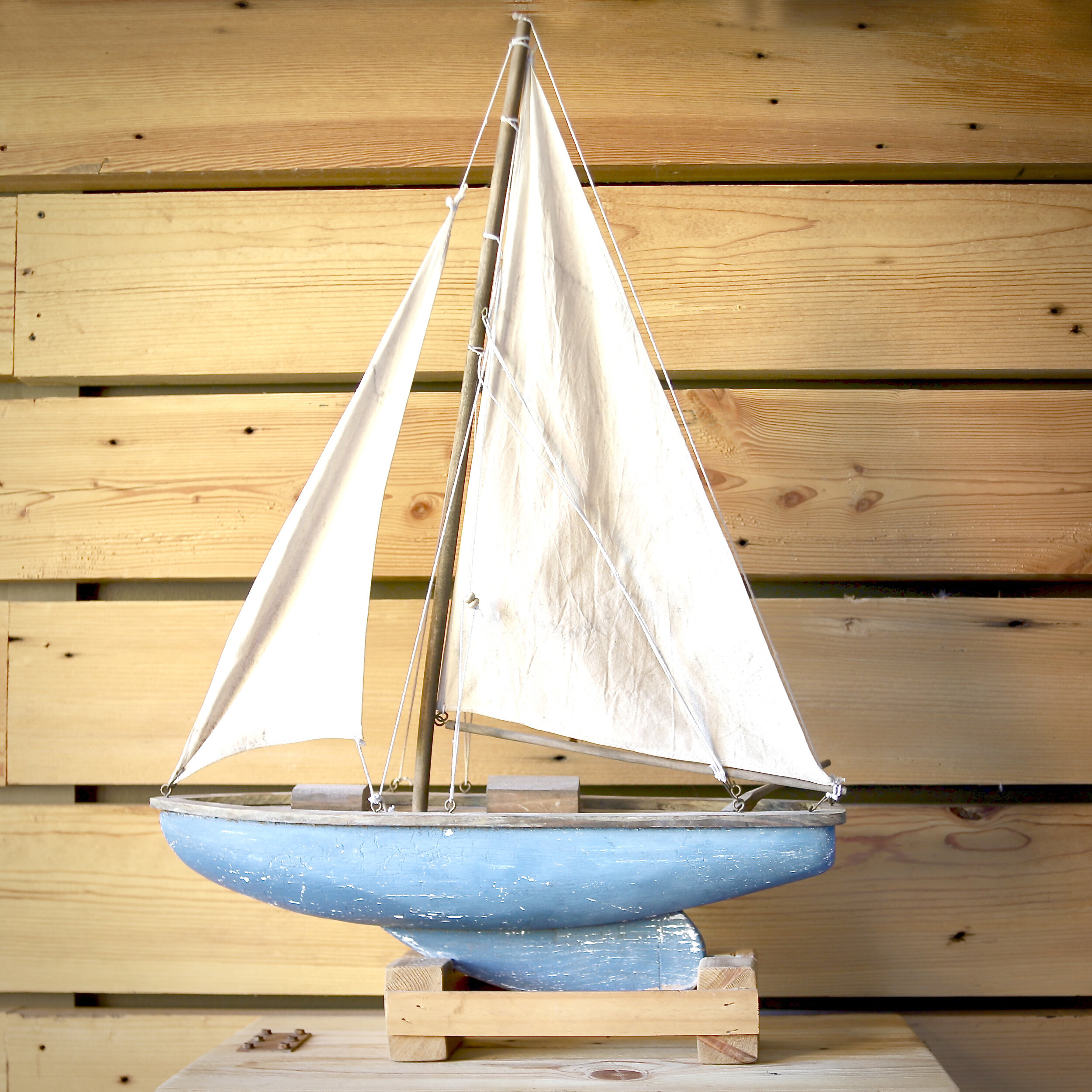 Pacific Sailer Model Sailboat 