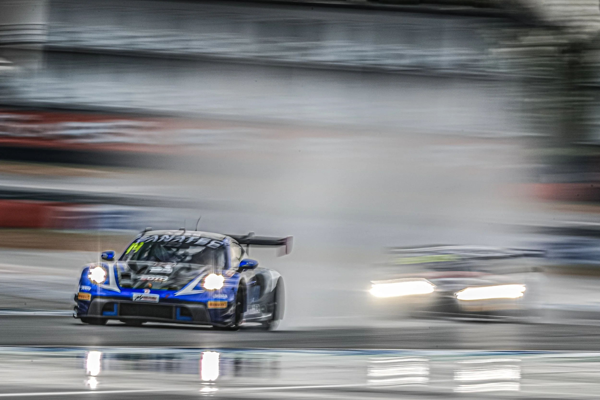  NOTE :No permission, either express or implied, is granted for the electronic transmission, storage, retrieval, or printing of the photographs.No parties/individuals viewing this image may otherwise copy, modify, publish, transmit, or distributethe 