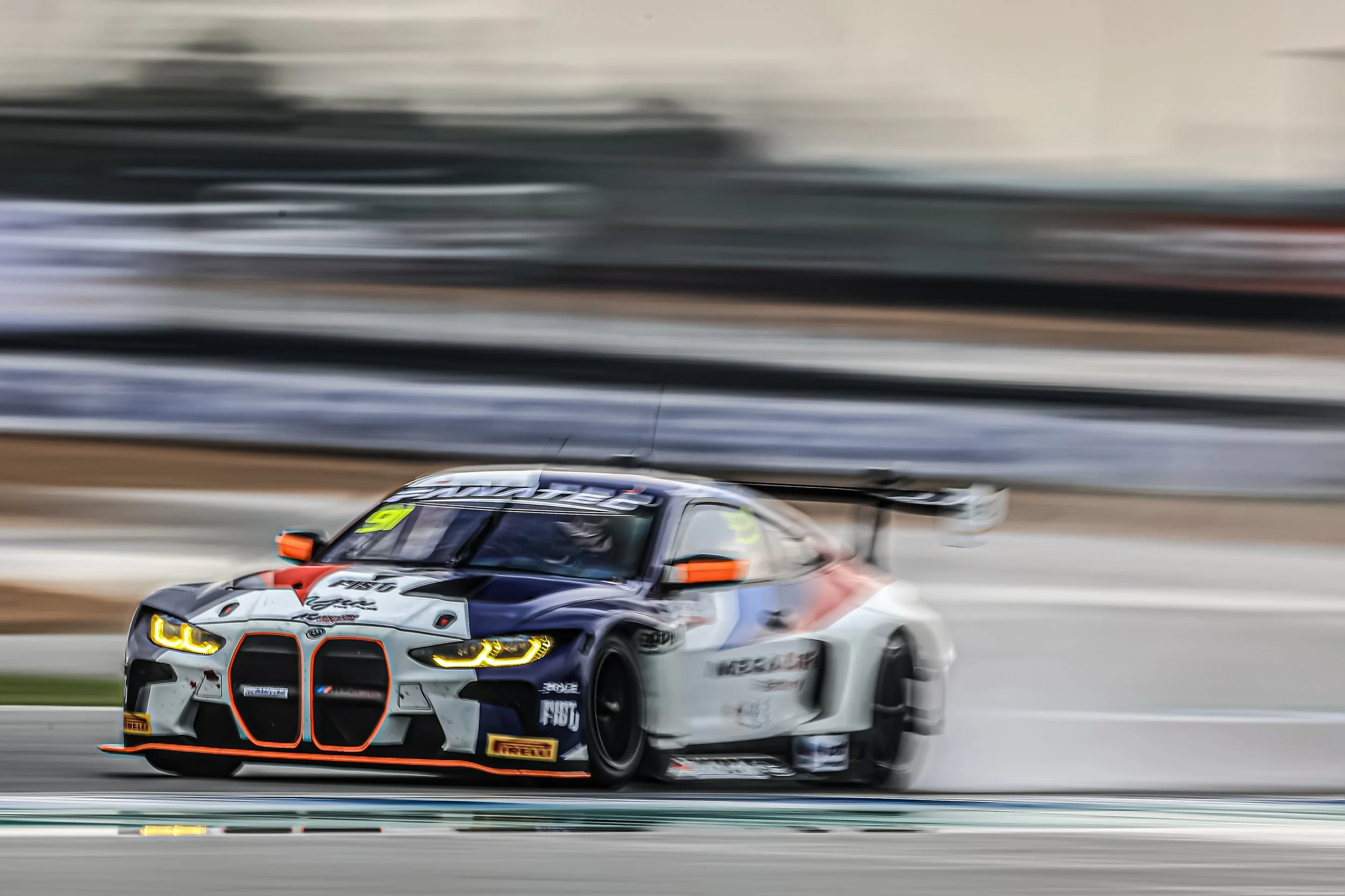  NOTE :No permission, either express or implied, is granted for the electronic transmission, storage, retrieval, or printing of the photographs.No parties/individuals viewing this image may otherwise copy, modify, publish, transmit, or distributethe 