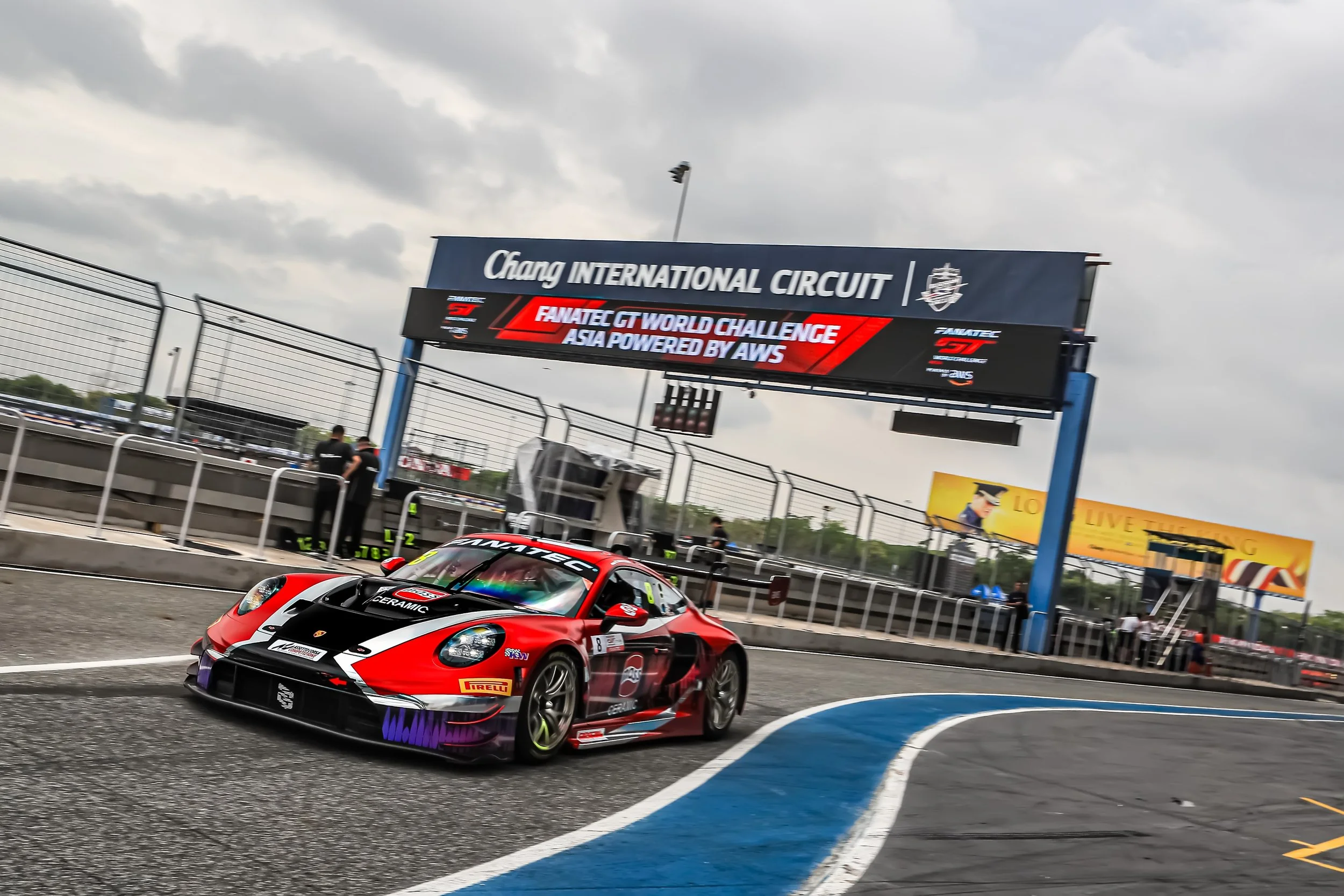  NOTE :No permission, either express or implied, is granted for the electronic transmission, storage, retrieval, or printing of the photographs.No parties/individuals viewing this image may otherwise copy, modify, publish, transmit, or distributethe 