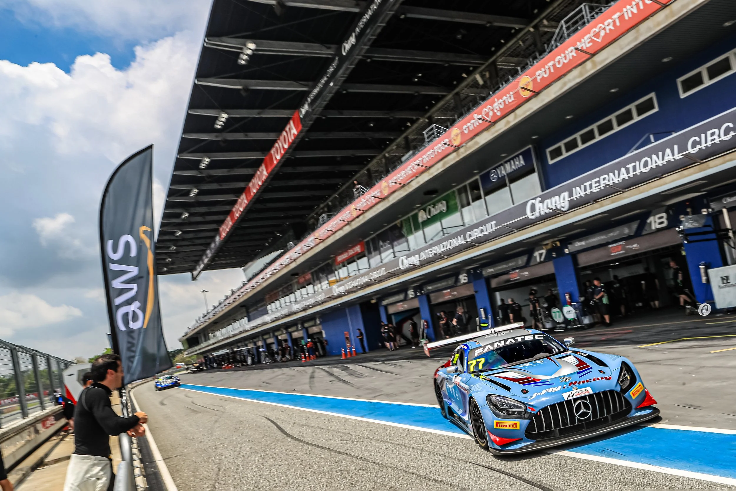  NOTE :No permission, either express or implied, is granted for the electronic transmission, storage, retrieval, or printing of the photographs.No parties/individuals viewing this image may otherwise copy, modify, publish, transmit, or distributethe 