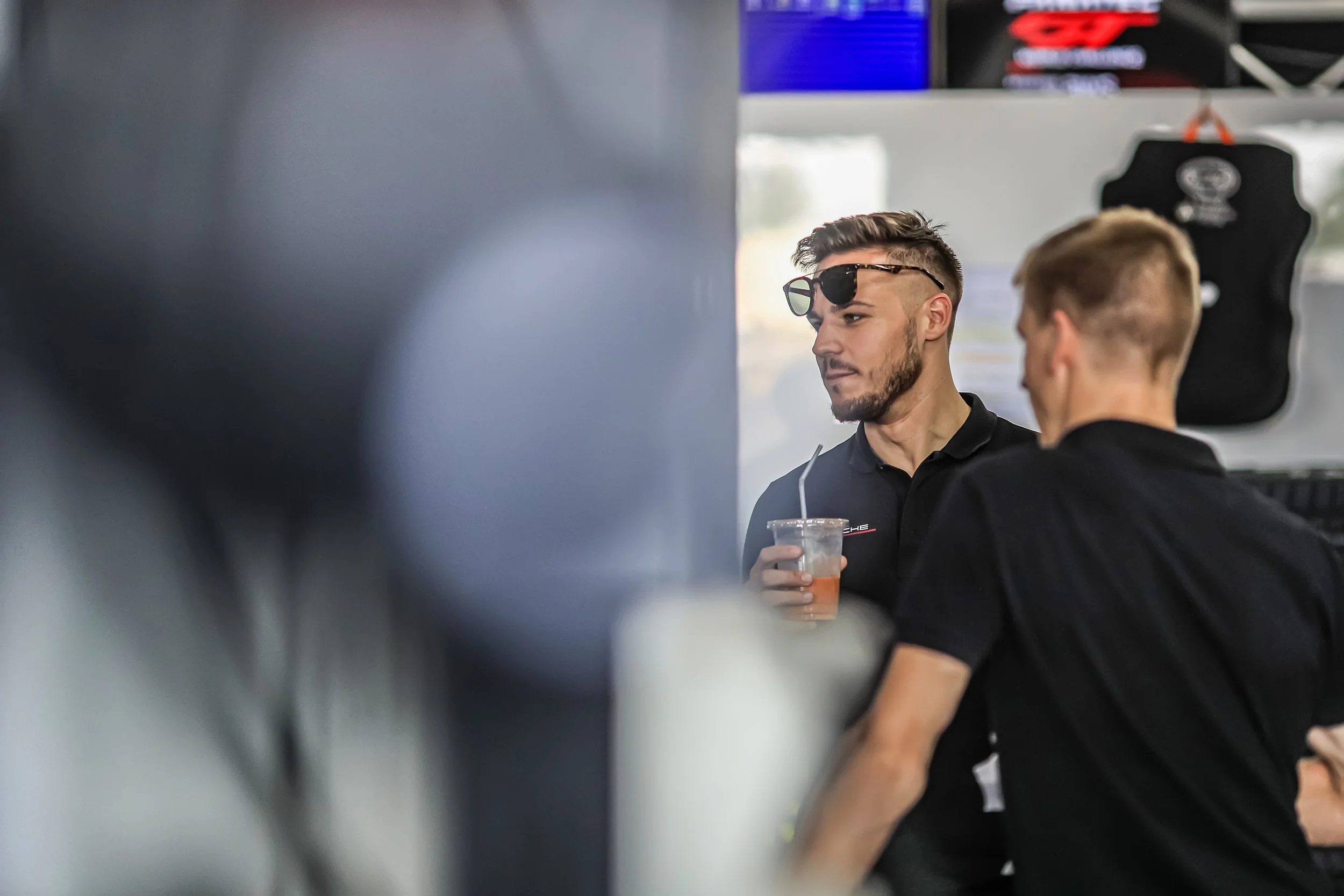  NOTE :No permission, either express or implied, is granted for the electronic transmission, storage, retrieval, or printing of the photographs.No parties/individuals viewing this image may otherwise copy, modify, publish, transmit, or distributethe 