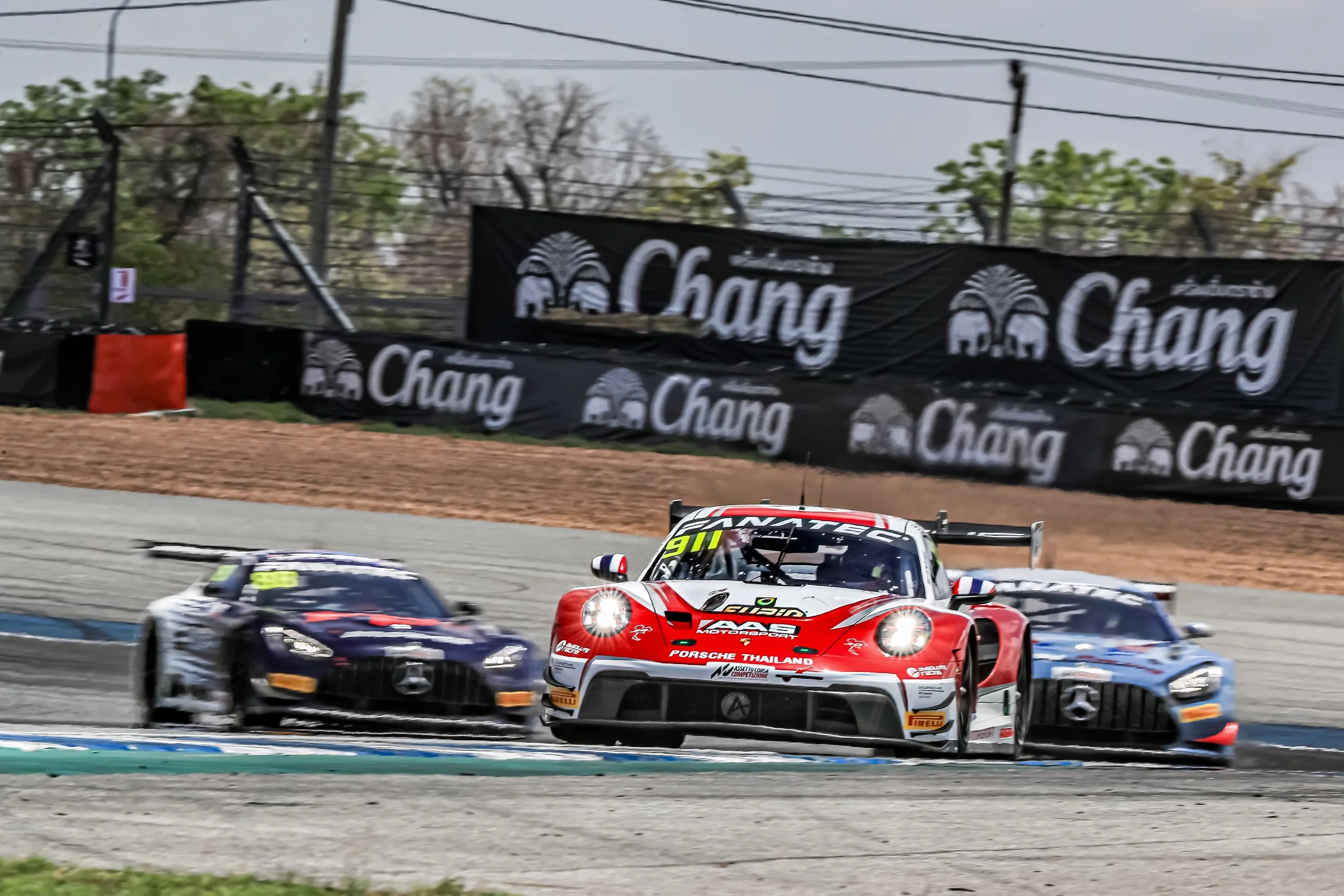  NOTE :No permission, either express or implied, is granted for the electronic transmission, storage, retrieval, or printing of the photographs.No parties/individuals viewing this image may otherwise copy, modify, publish, transmit, or distributethe 