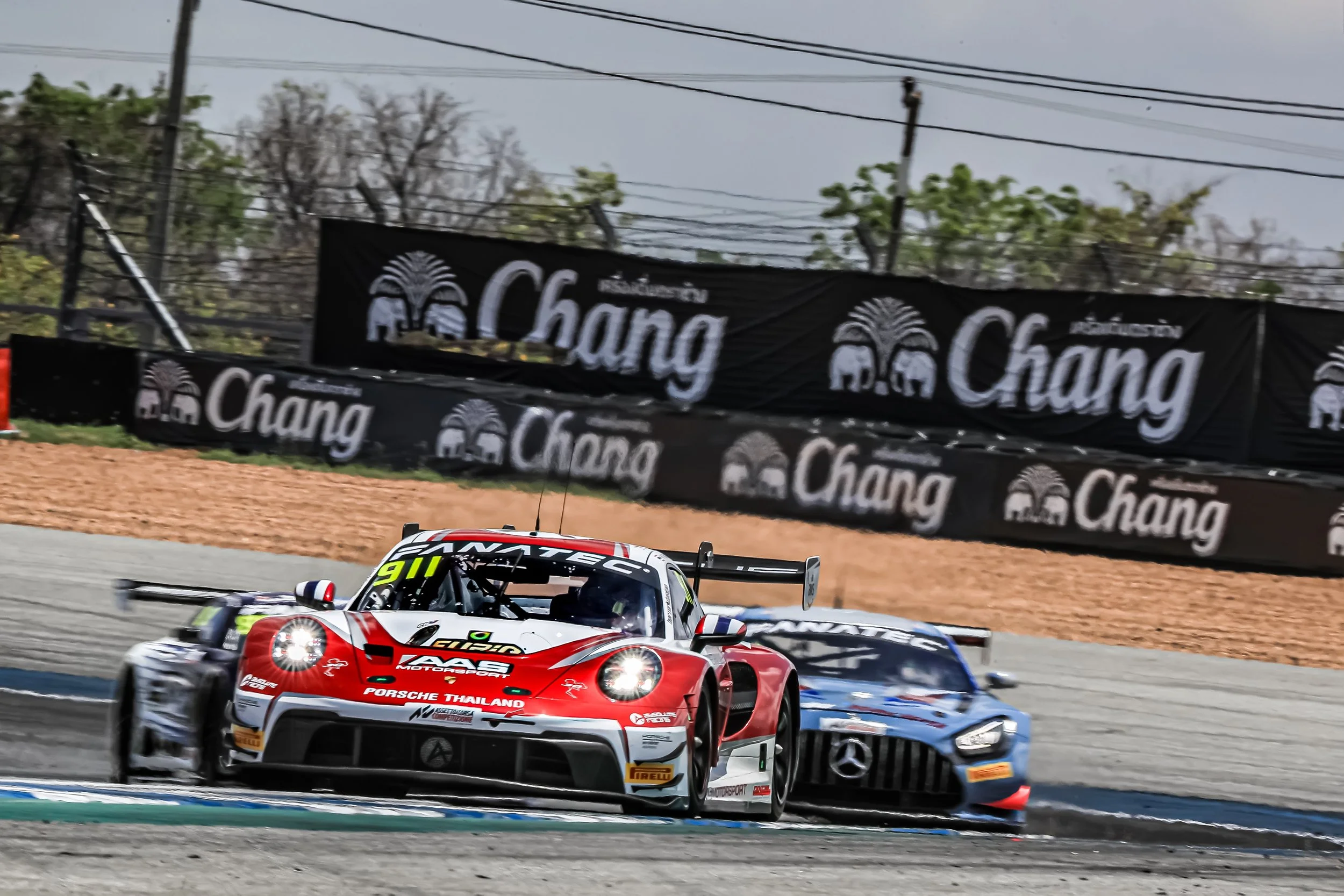  NOTE :No permission, either express or implied, is granted for the electronic transmission, storage, retrieval, or printing of the photographs.No parties/individuals viewing this image may otherwise copy, modify, publish, transmit, or distributethe 