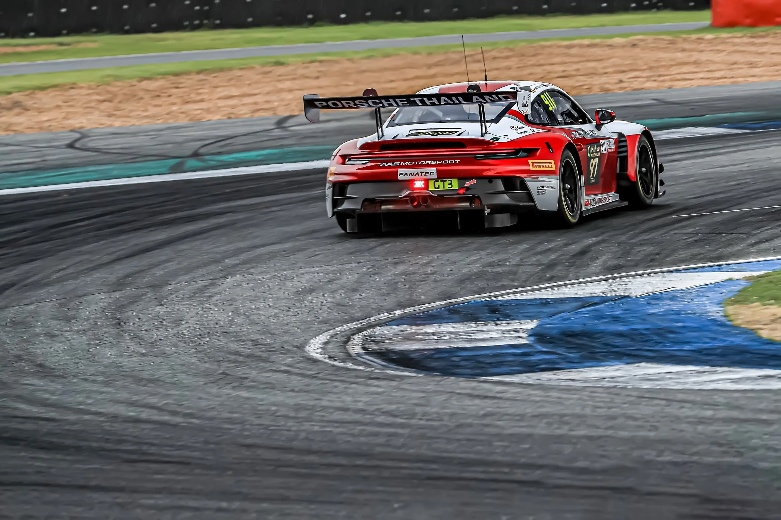  NOTE :No permission, either express or implied, is granted for the electronic transmission, storage, retrieval, or printing of the photographs.No parties/individuals viewing this image may otherwise copy, modify, publish, transmit, or distributethe 