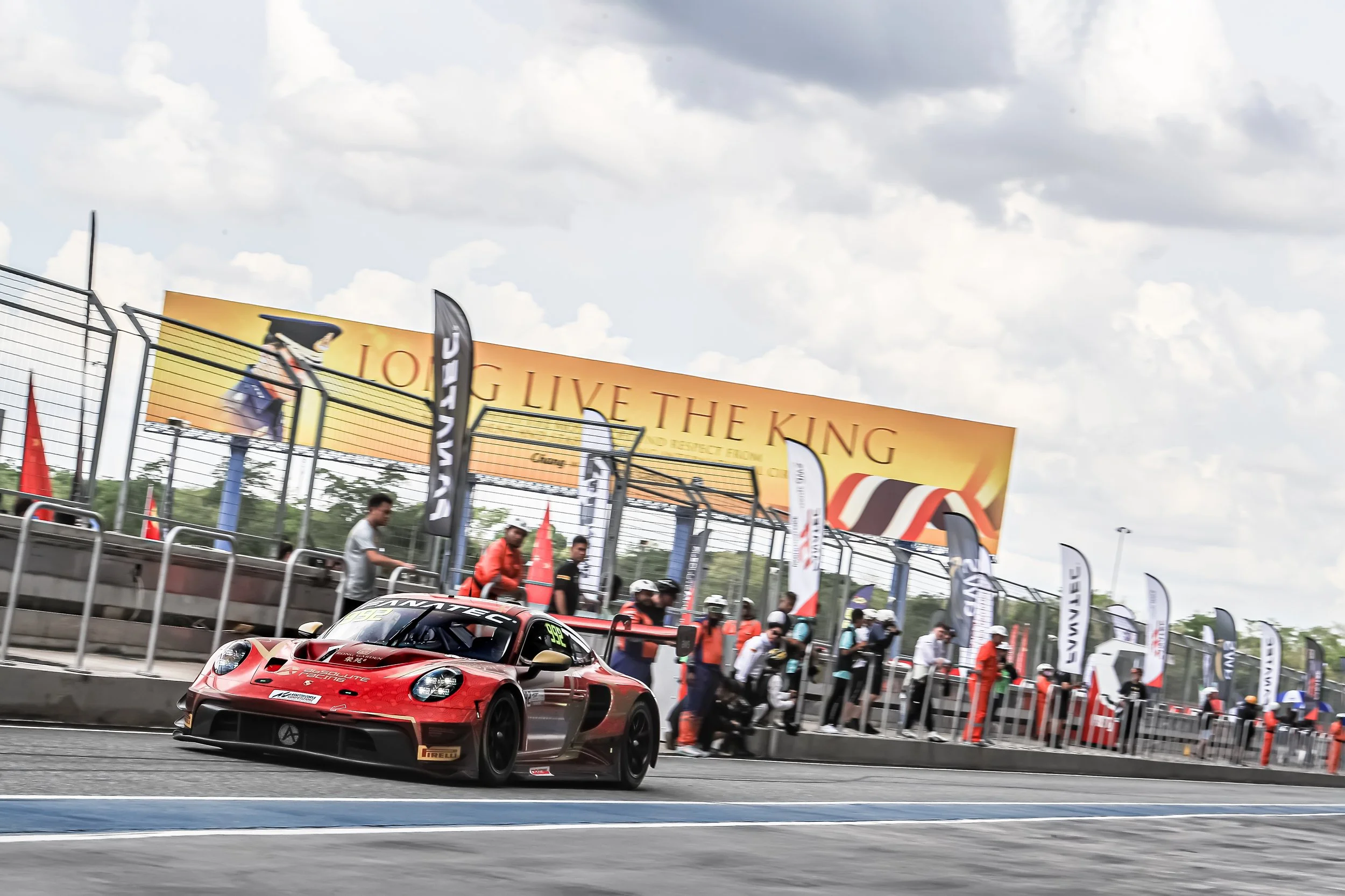  NOTE :No permission, either express or implied, is granted for the electronic transmission, storage, retrieval, or printing of the photographs.No parties/individuals viewing this image may otherwise copy, modify, publish, transmit, or distributethe 