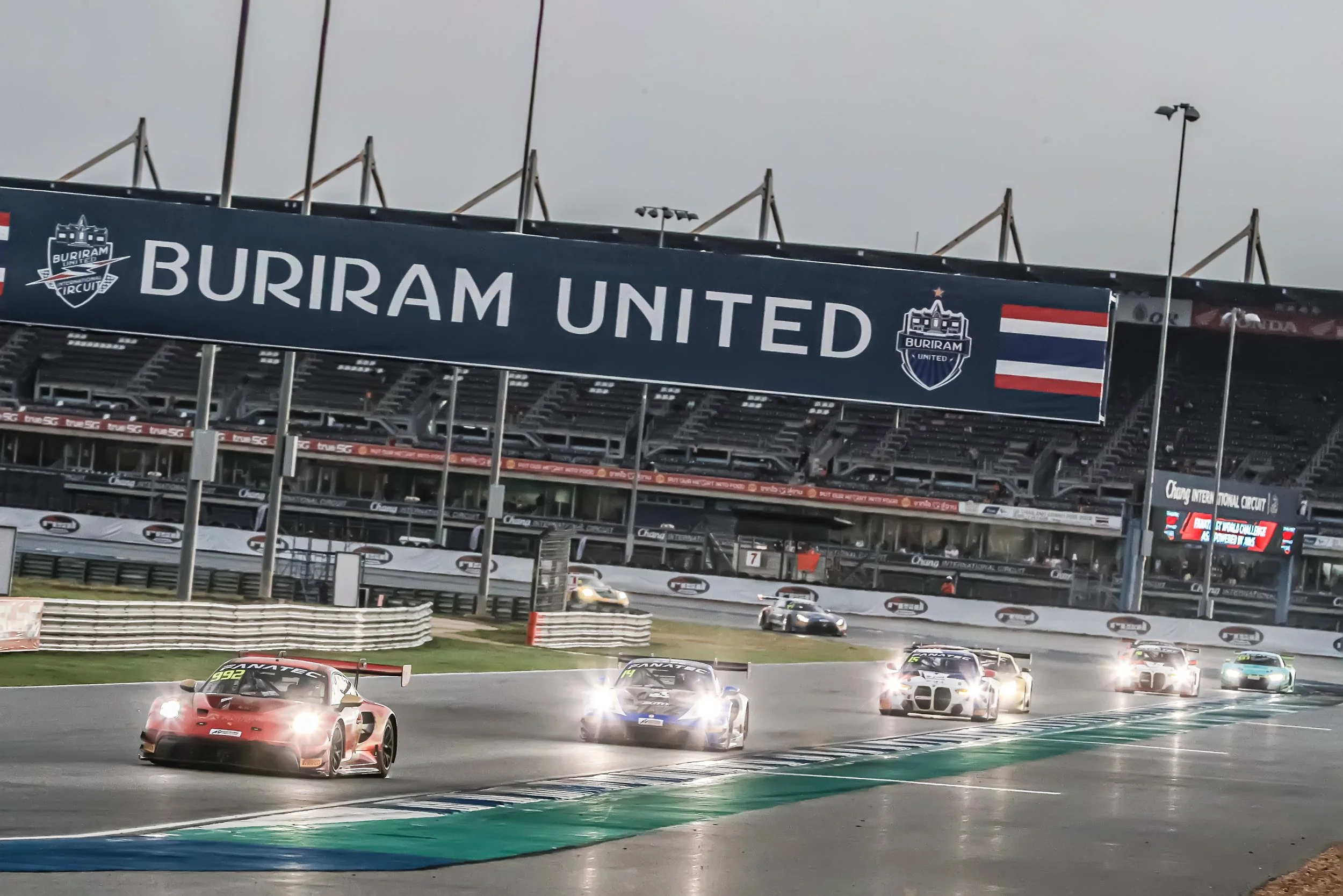  NOTE :No permission, either express or implied, is granted for the electronic transmission, storage, retrieval, or printing of the photographs.No parties/individuals viewing this image may otherwise copy, modify, publish, transmit, or distributethe 