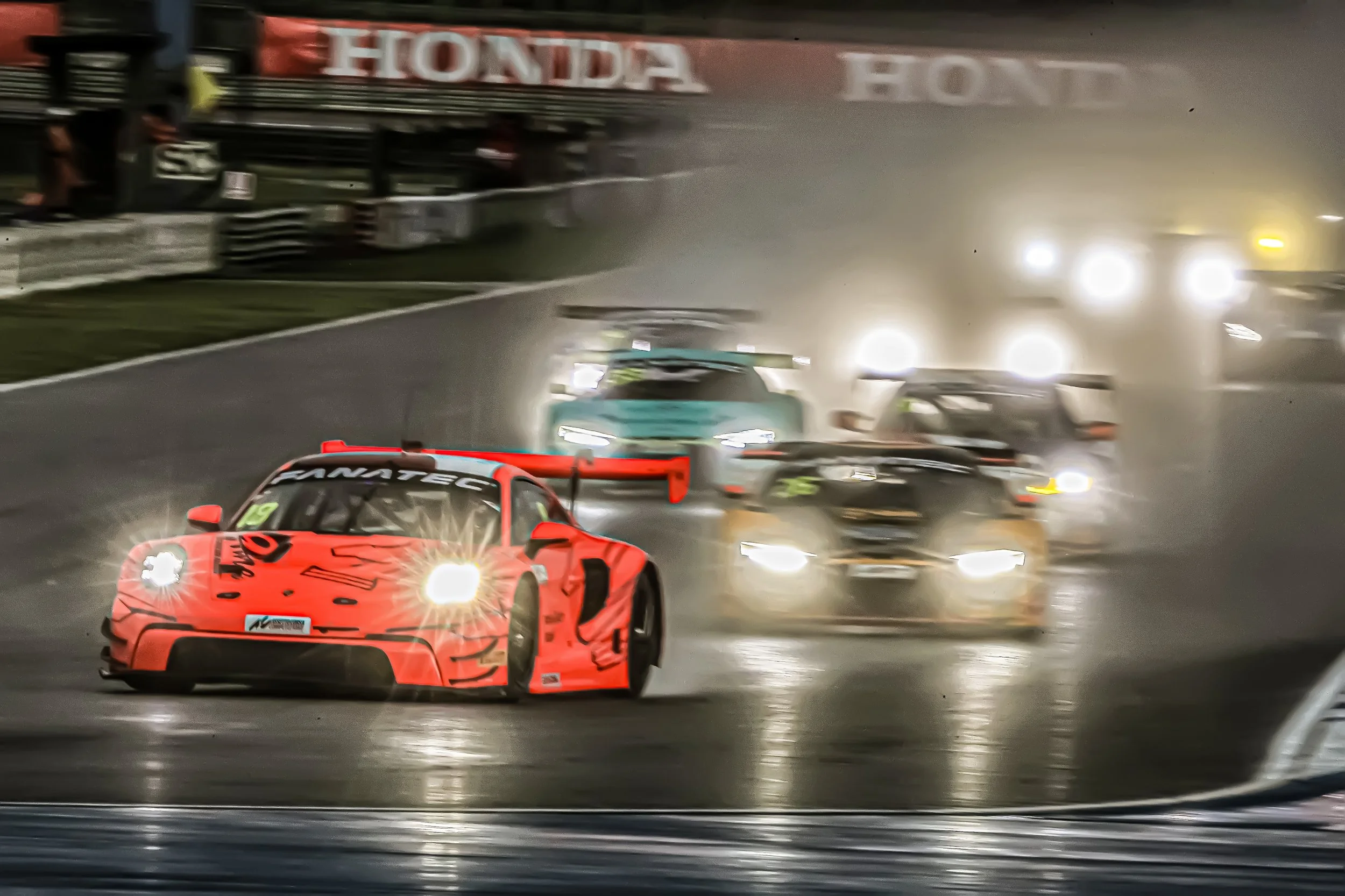  NOTE :No permission, either express or implied, is granted for the electronic transmission, storage, retrieval, or printing of the photographs.No parties/individuals viewing this image may otherwise copy, modify, publish, transmit, or distributethe 