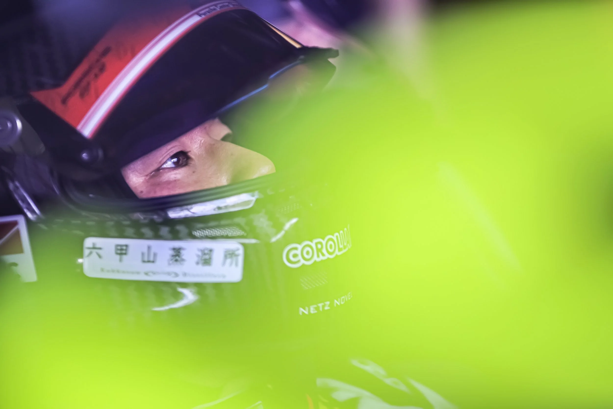  NOTE :No permission, either express or implied, is granted for the electronic transmission, storage, retrieval, or printing of the photographs.No parties/individuals viewing this image may otherwise copy, modify, publish, transmit, or distributethe 