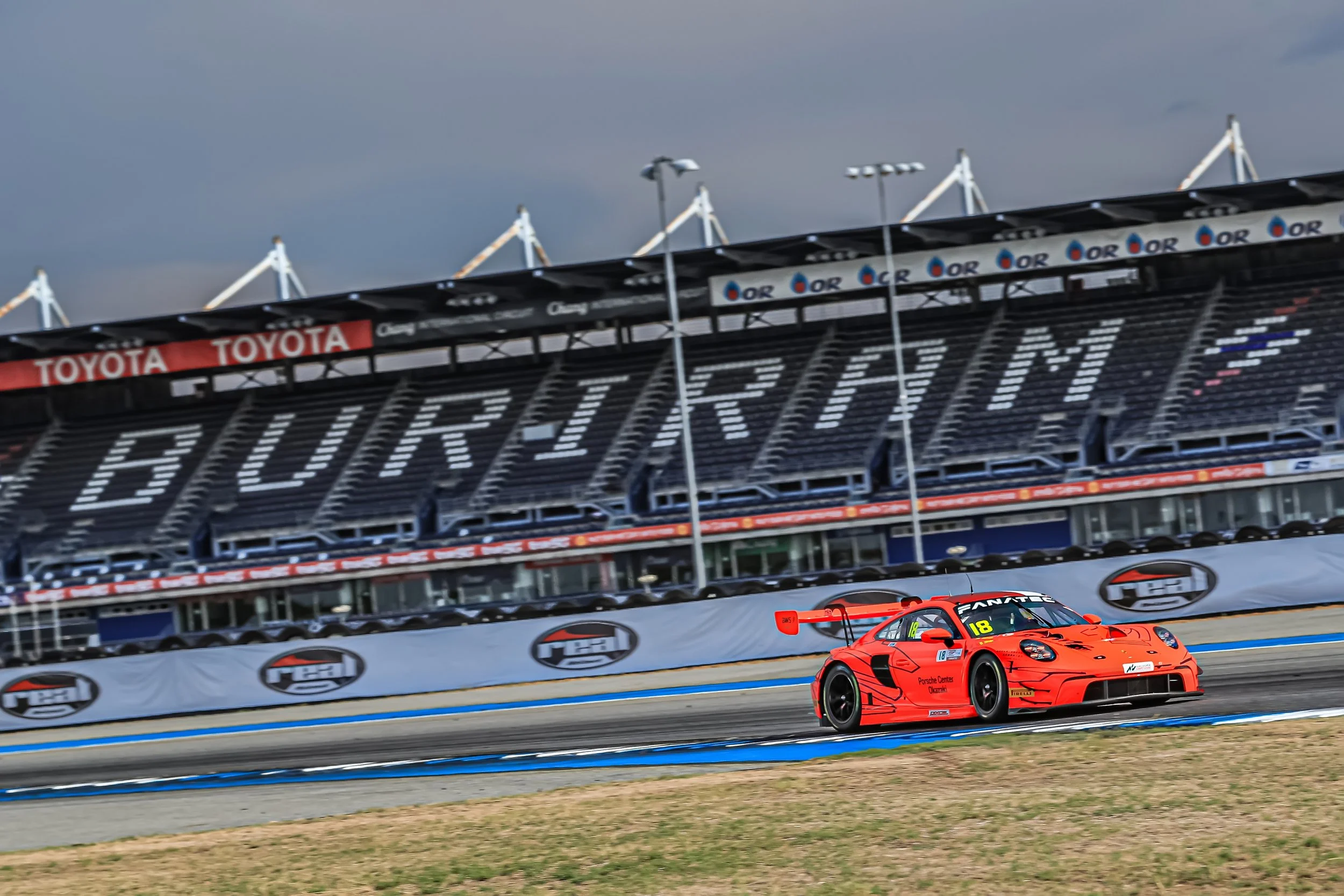  NOTE :No permission, either express or implied, is granted for the electronic transmission, storage, retrieval, or printing of the photographs.No parties/individuals viewing this image may otherwise copy, modify, publish, transmit, or distributethe 