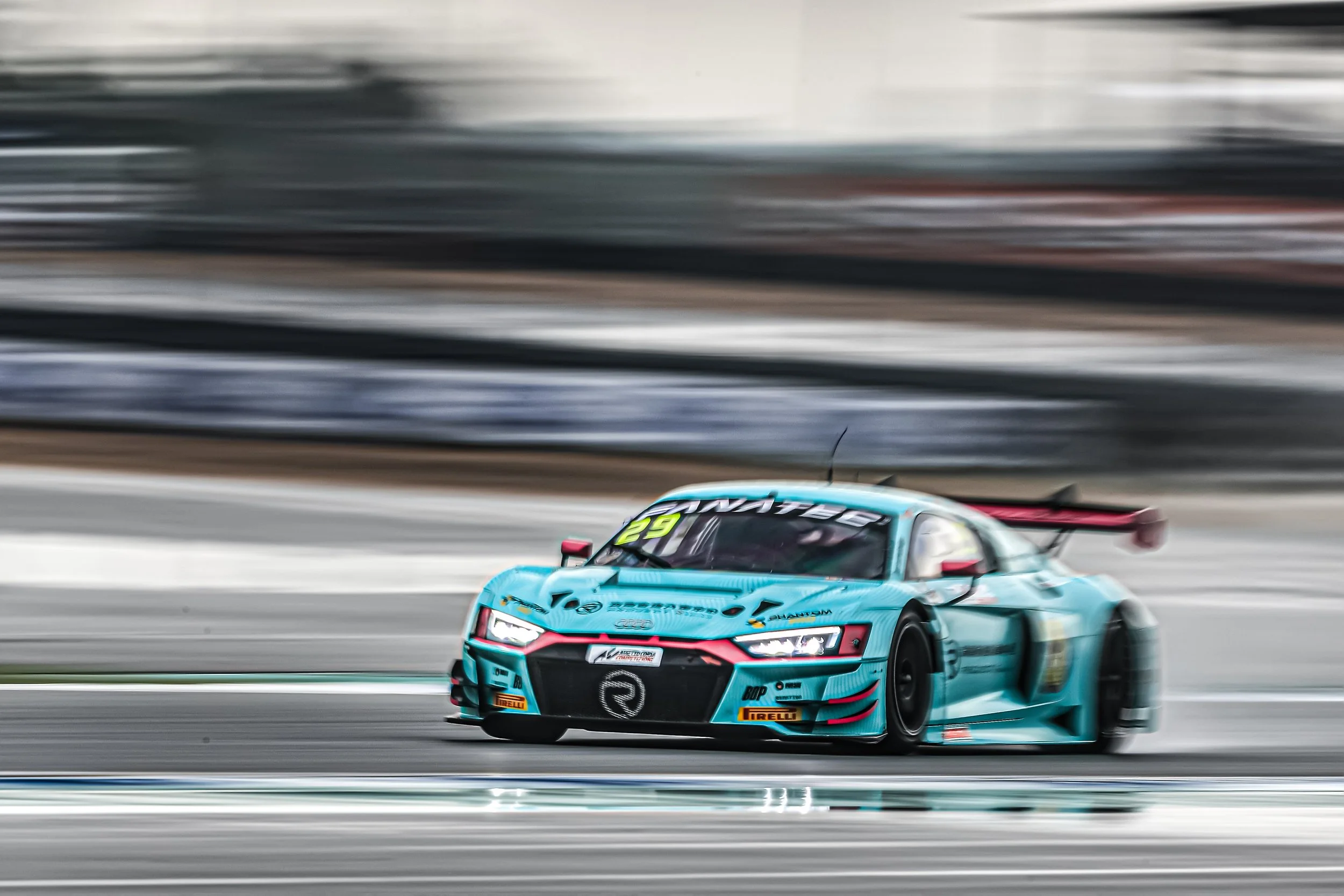  NOTE :No permission, either express or implied, is granted for the electronic transmission, storage, retrieval, or printing of the photographs.No parties/individuals viewing this image may otherwise copy, modify, publish, transmit, or distributethe 