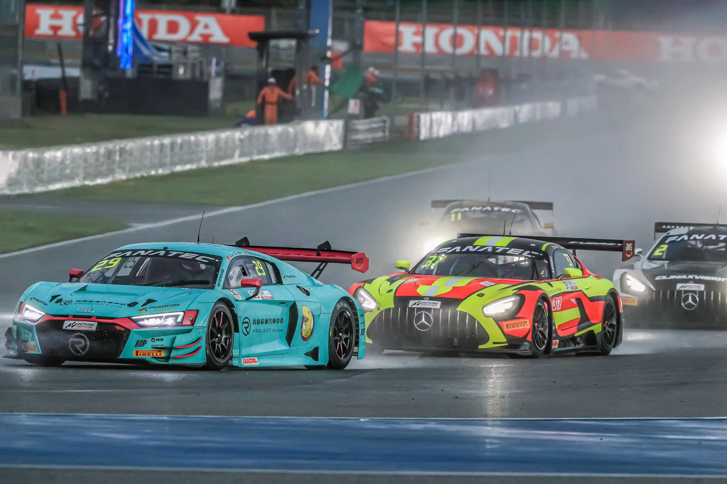  NOTE :No permission, either express or implied, is granted for the electronic transmission, storage, retrieval, or printing of the photographs.No parties/individuals viewing this image may otherwise copy, modify, publish, transmit, or distributethe 