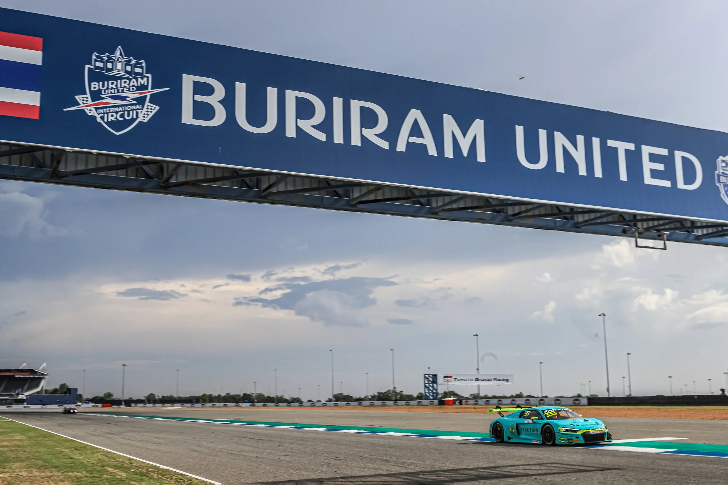  NOTE :No permission, either express or implied, is granted for the electronic transmission, storage, retrieval, or printing of the photographs.No parties/individuals viewing this image may otherwise copy, modify, publish, transmit, or distributethe 