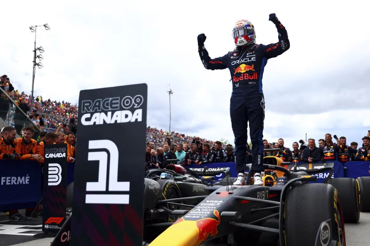 2024 F1 Canada Grand Prix，賽道濕滑複雜天氣，Max Verstappen憑藉穩健的駕駛和團隊策略，以3.879秒優勢奪冠。