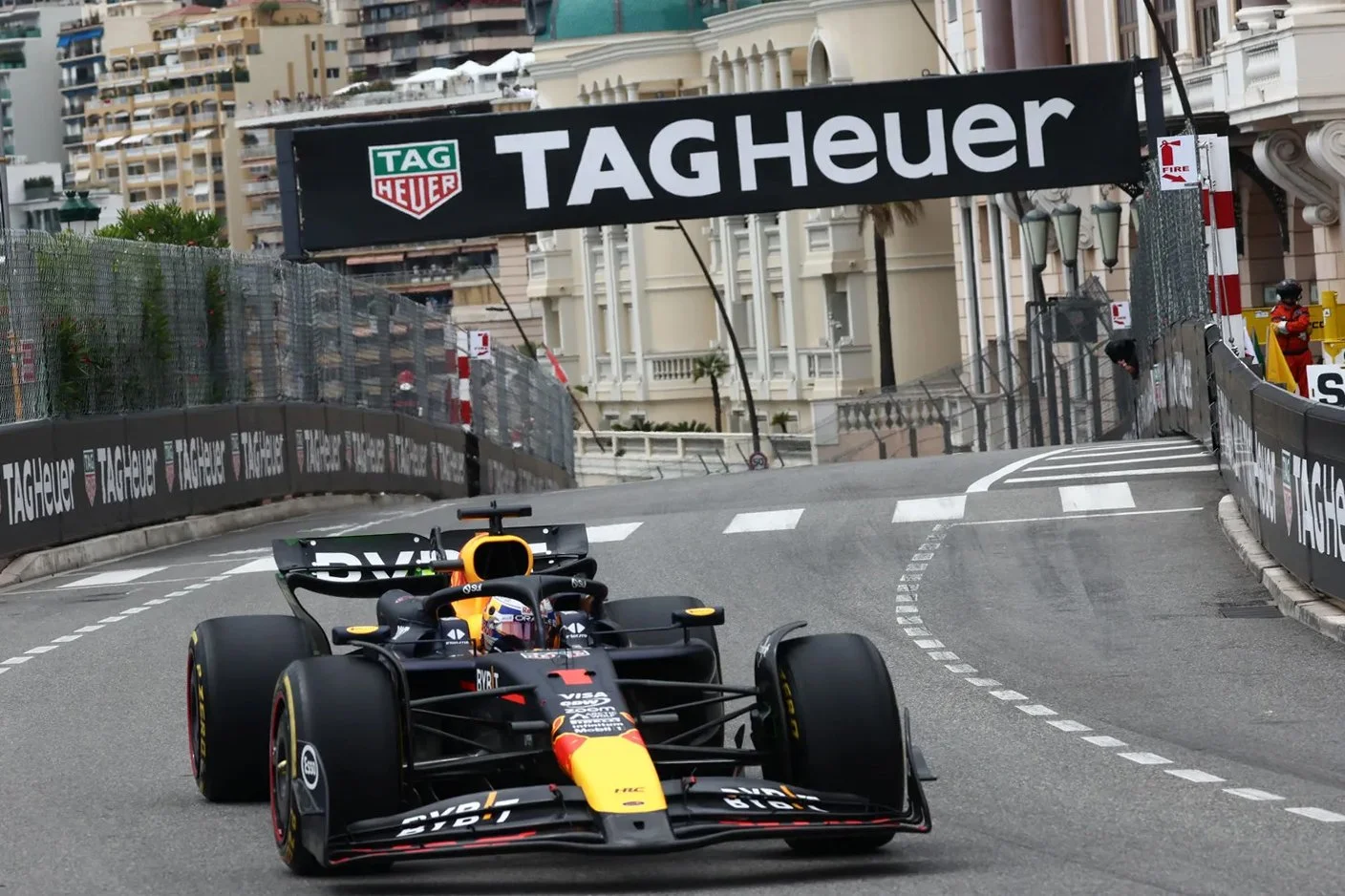 FI 摩納哥大獎賽 強制兩停 新規震撼登場 TAG Heuer Grand Prix de Monaco