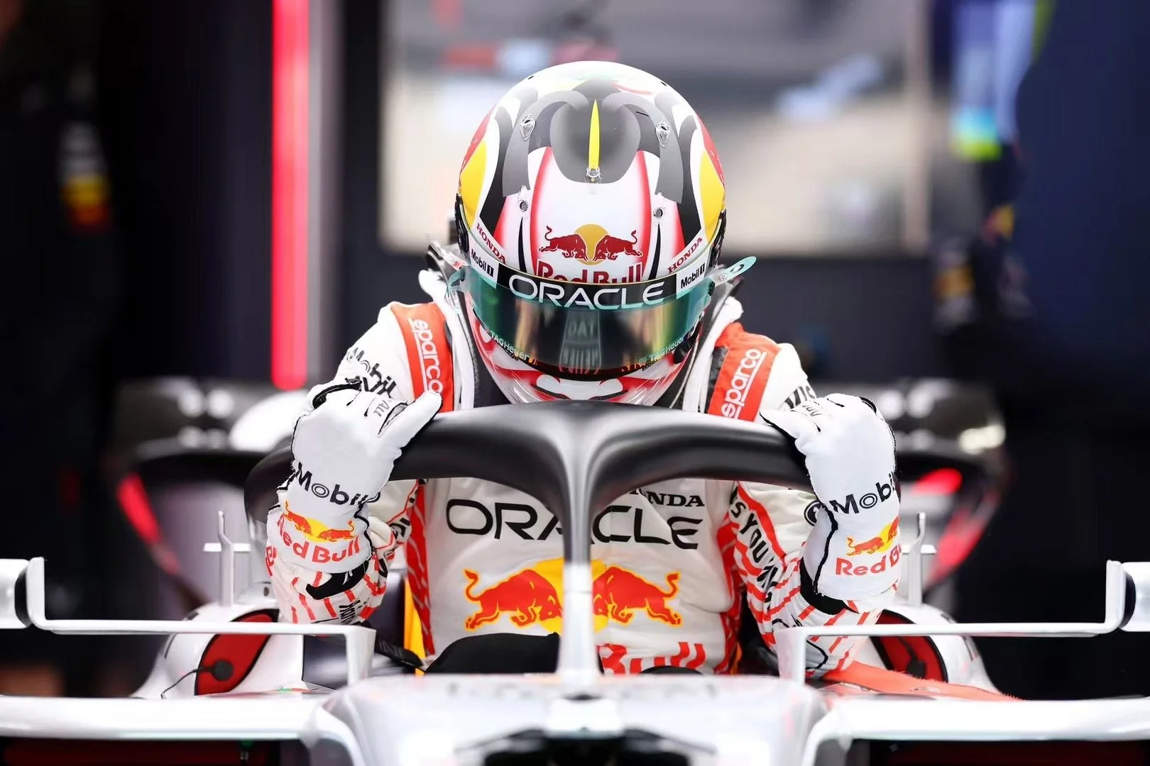 2025 F1 日本大奬賽 : 角田裕毅主場首戰「甜酸交雜」：排位失誤累事 長距離激戰學到嘢！