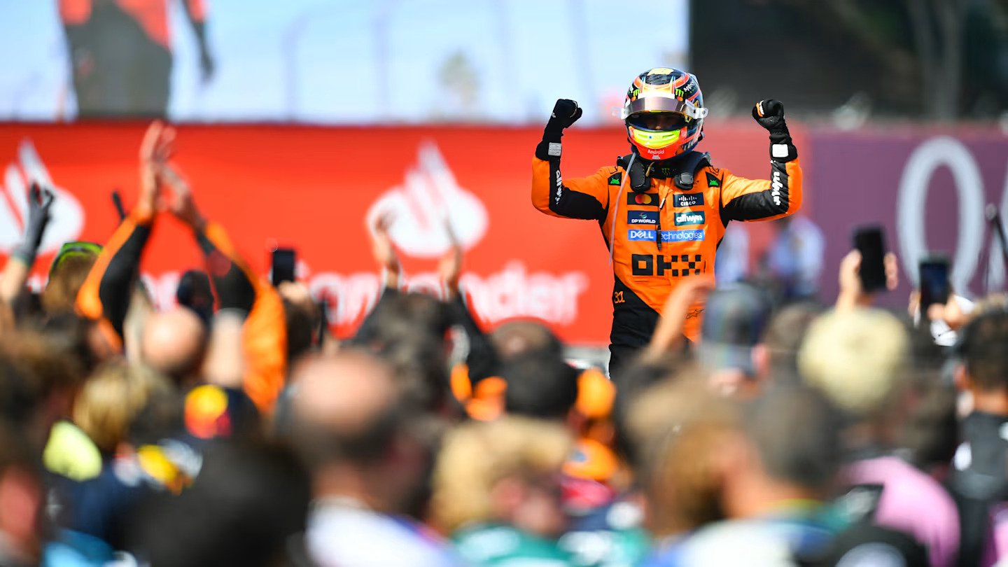 2025 F1西班牙站：Oscar Piastri助McLaren包攬冠亞軍