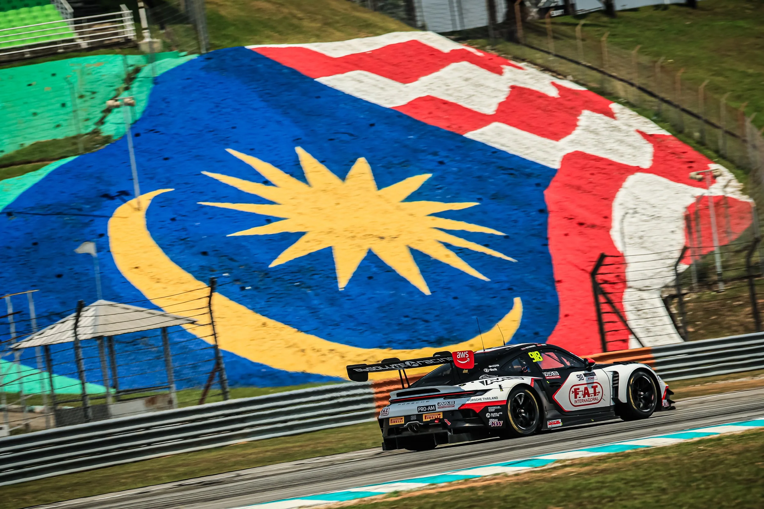 GT 世界挑戰賽亞洲盃2026-雪邦站：Climax Racing展現壓倒性速度   前五名差距僅0.7秒