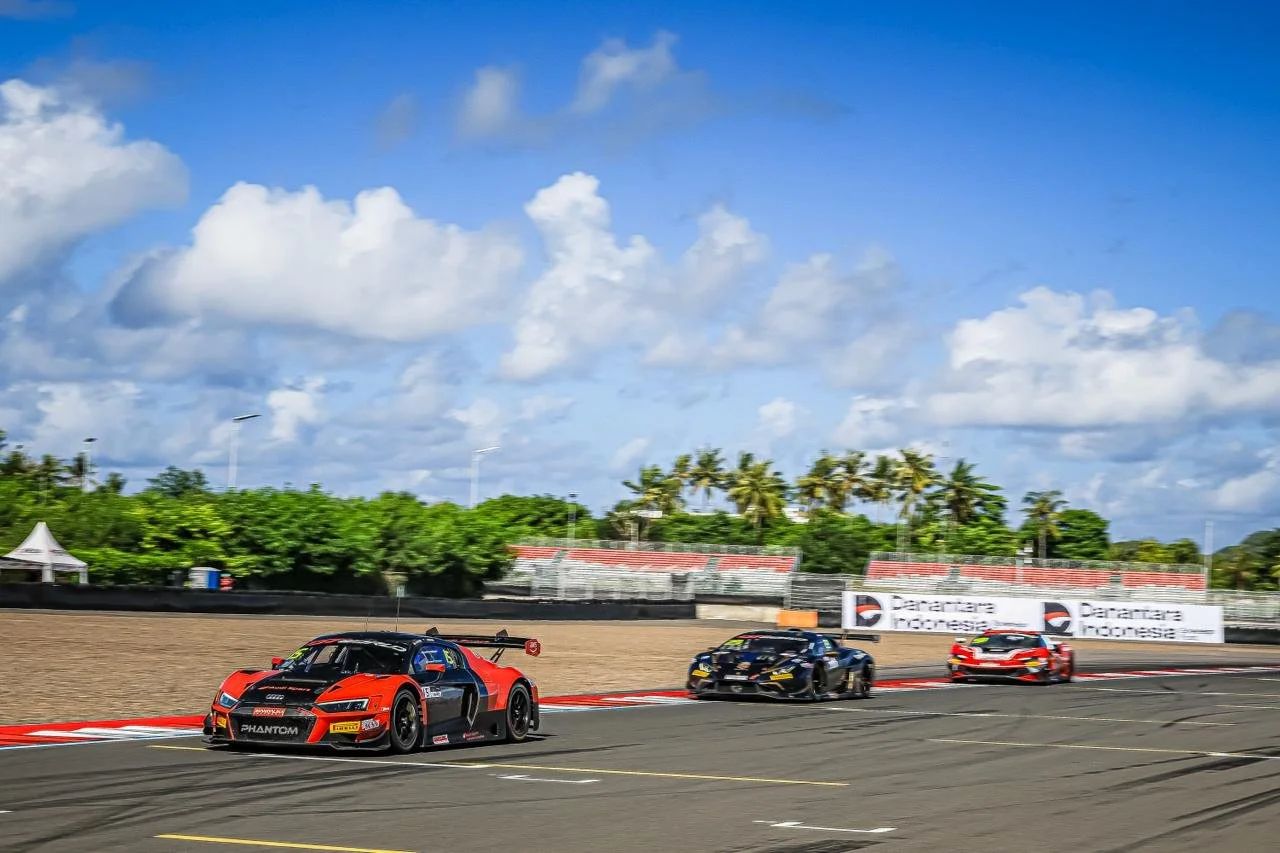 GT 世界挑戰賽亞洲盃曼達利卡站：紐西蘭好手 Evans 拔得頭籌     預賽競爭進入白熱化