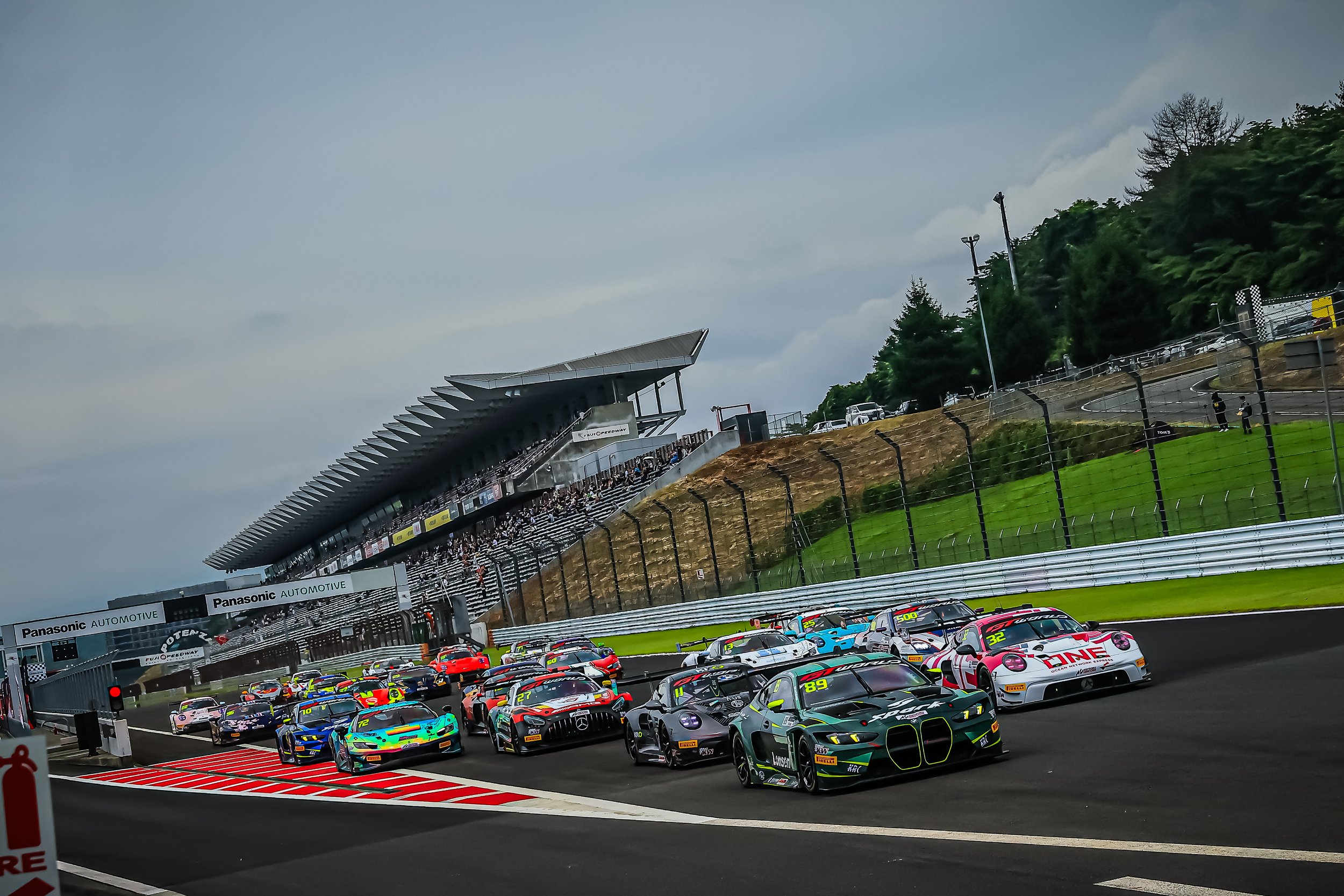 GT World Challenge Asia富士站：Harmony終奪首勝  Lu Wei強勢反撲縮窄積分差距至四分