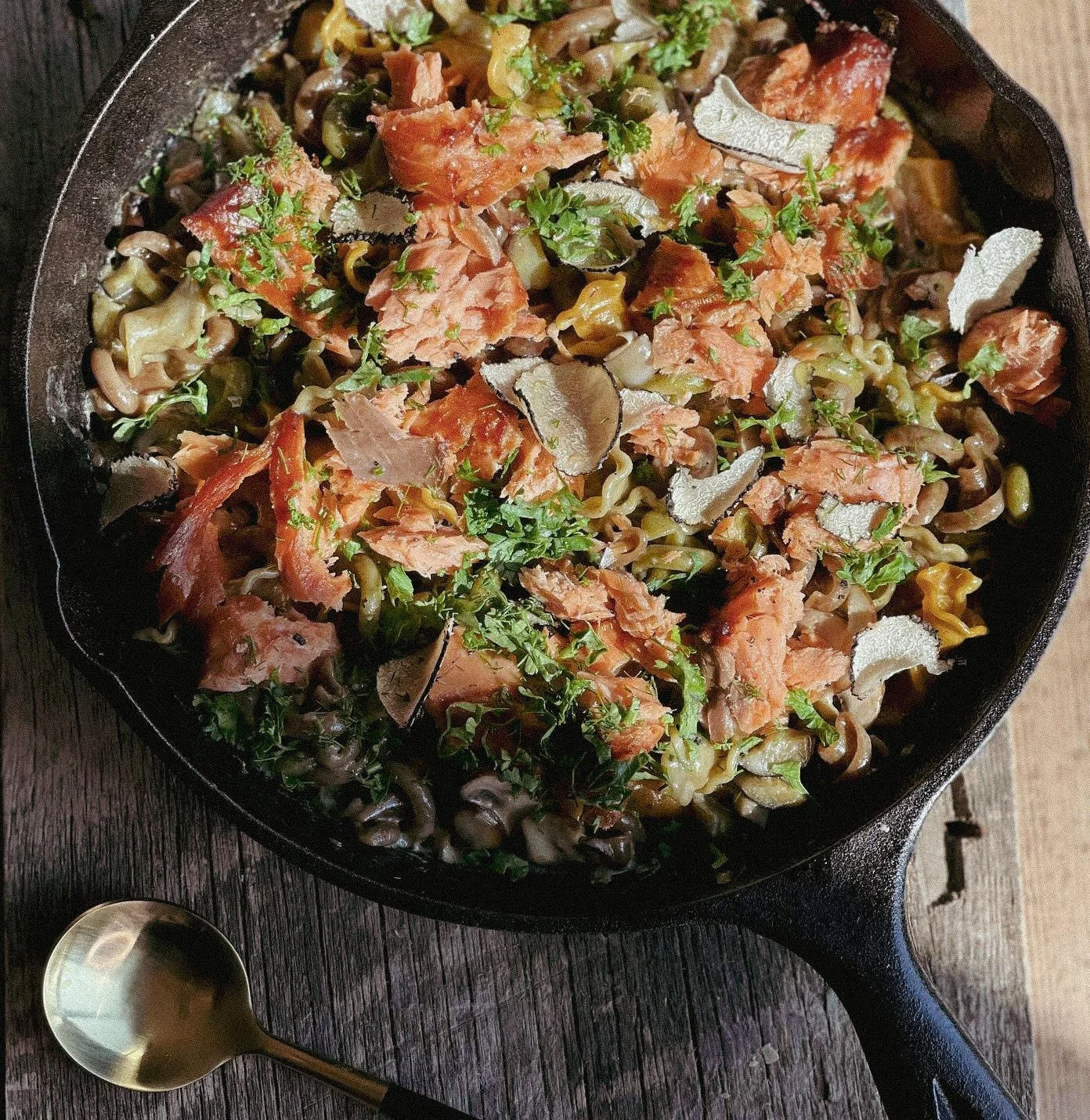 Pasta casserole , smoked salmon and truffle ♥️
