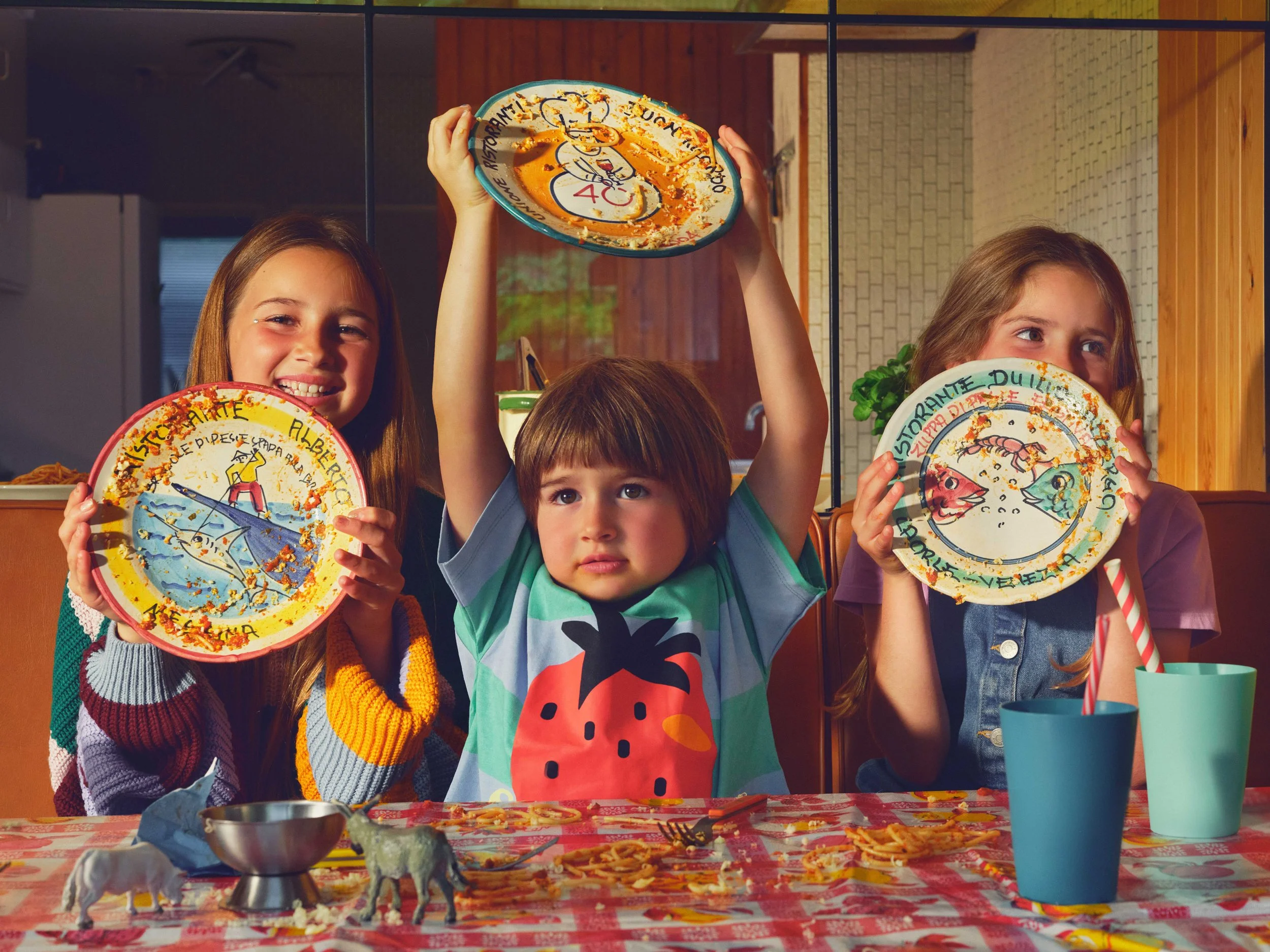 kids_dining_plates-copy.jpg