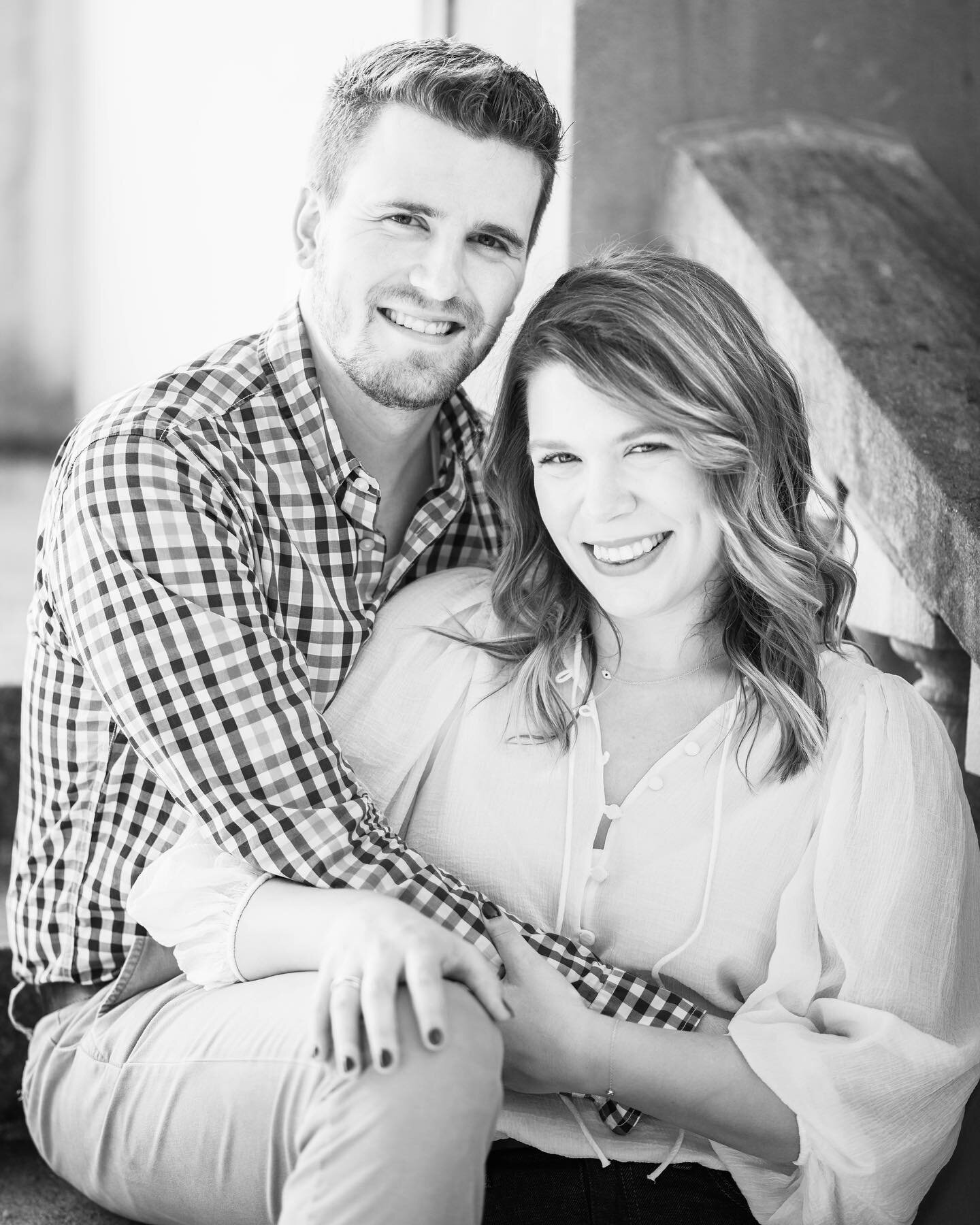 This black and white though 😍⁣
⁣
#MaryaliceWilliamsPhotography #MaryaliceWilliamsWeddings #WeddingPhotography #IndianapolisWeddingPhotography #WeddingPhotographer #IndianapolisWeddingPhotographer #IndianapolisWeddings #IndyWeddings #DowntownIndianap