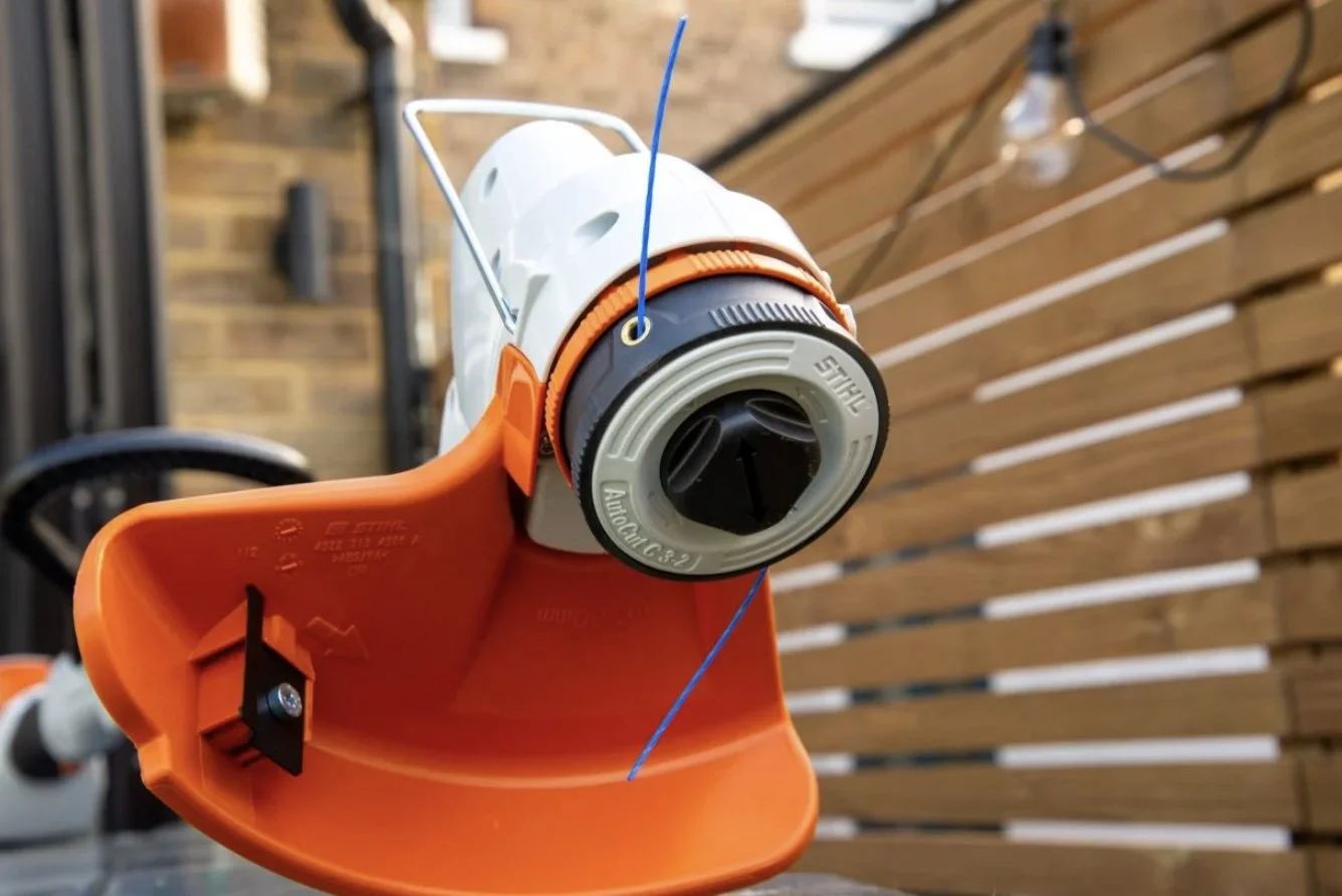 String Trimmer E.jpg