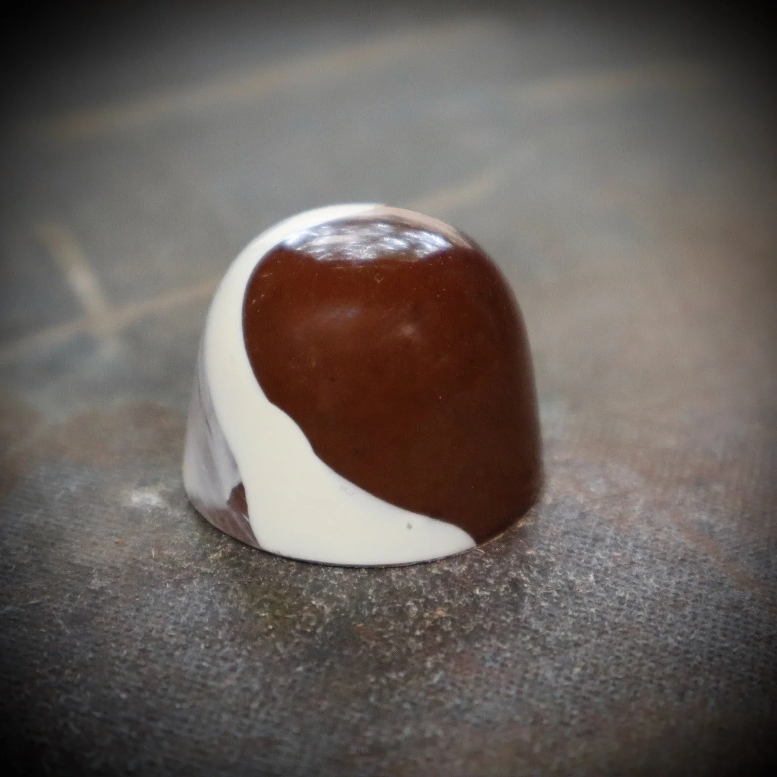 Photo of a Bailey's Irish Cream Bonbon