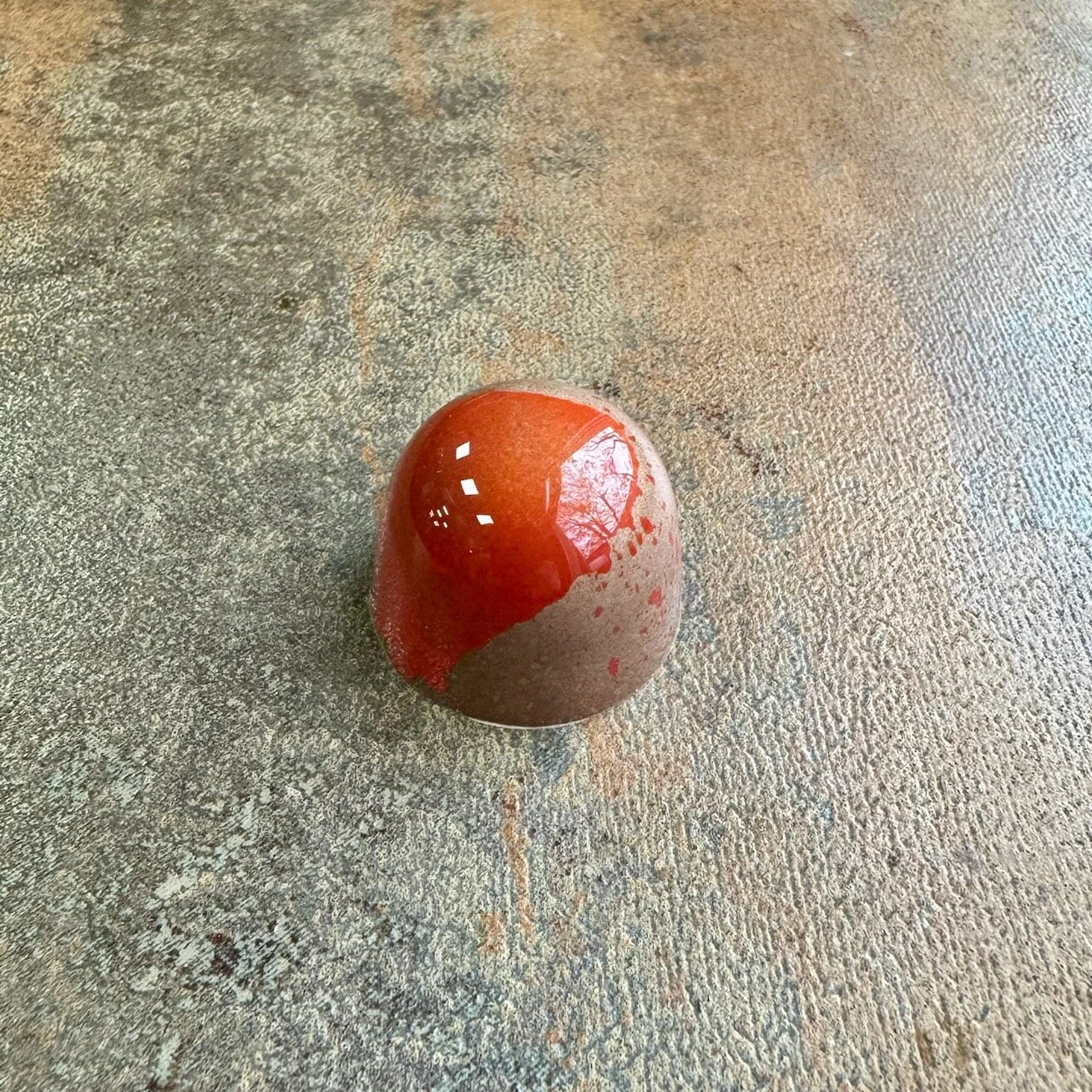 Orange & Black shiny bonbon