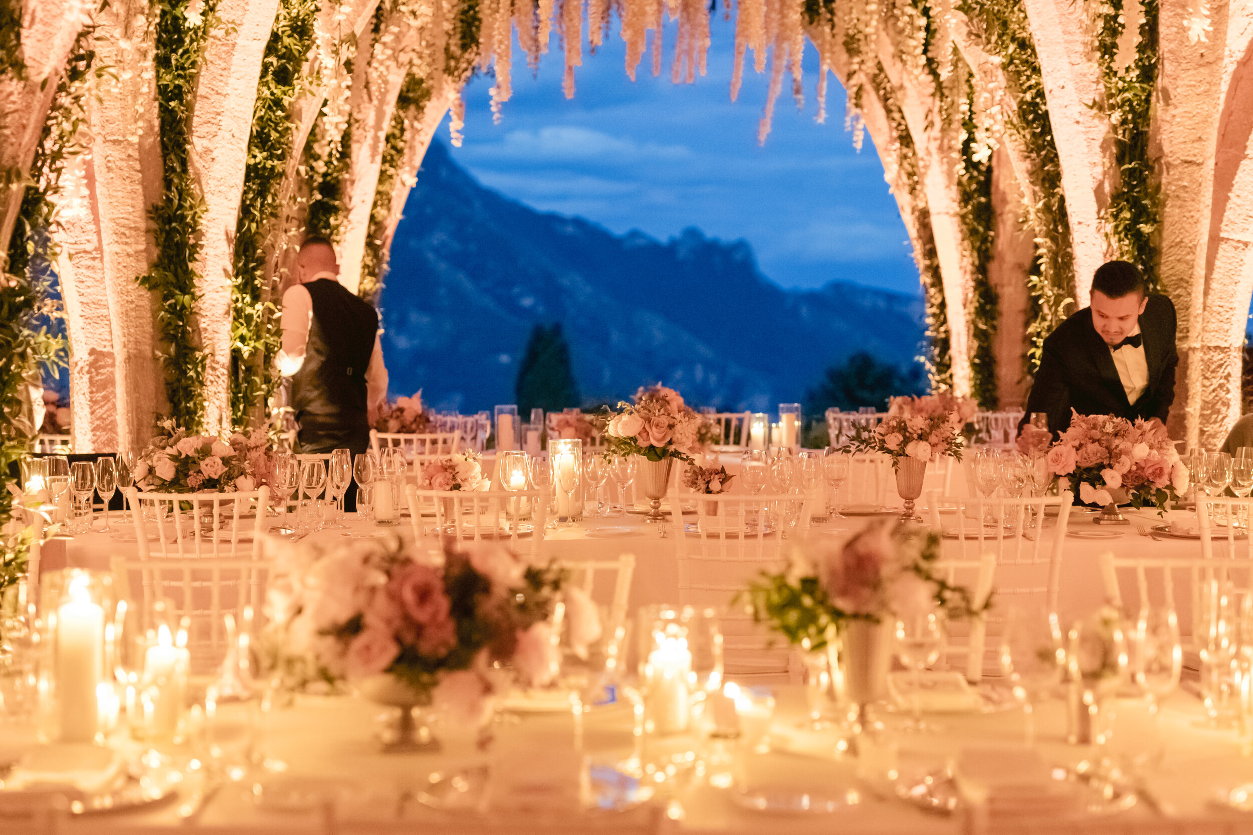 extravagant wedding ceremony