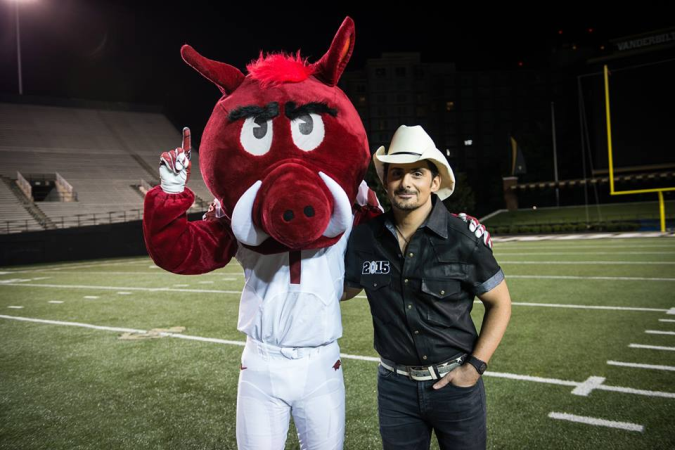 brad paisley and mascot.png