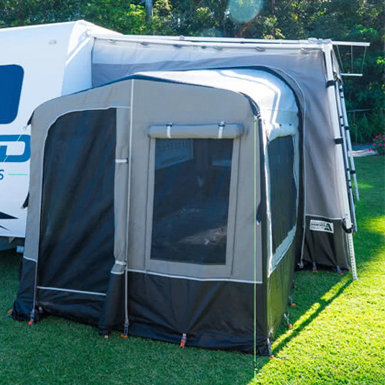 Inflatable-Extension-Room-4.webp